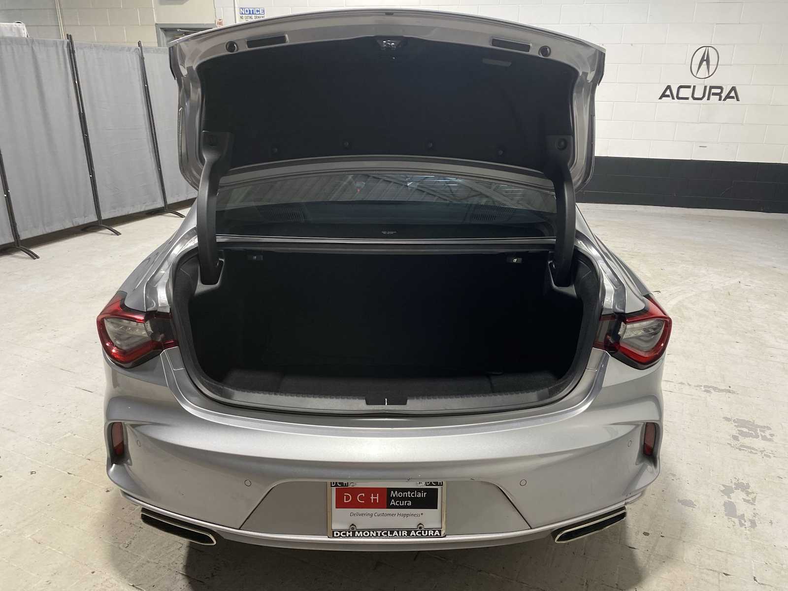 Thumbnail: 2023 Acura TLX - 19