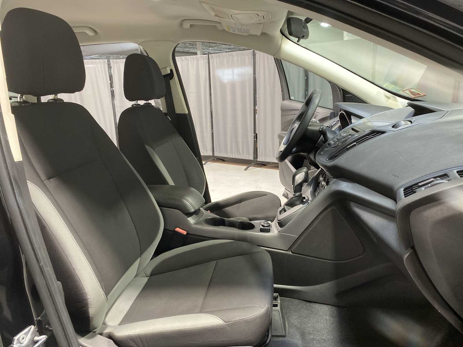 Thumbnail: 2013 Ford Escape - 14