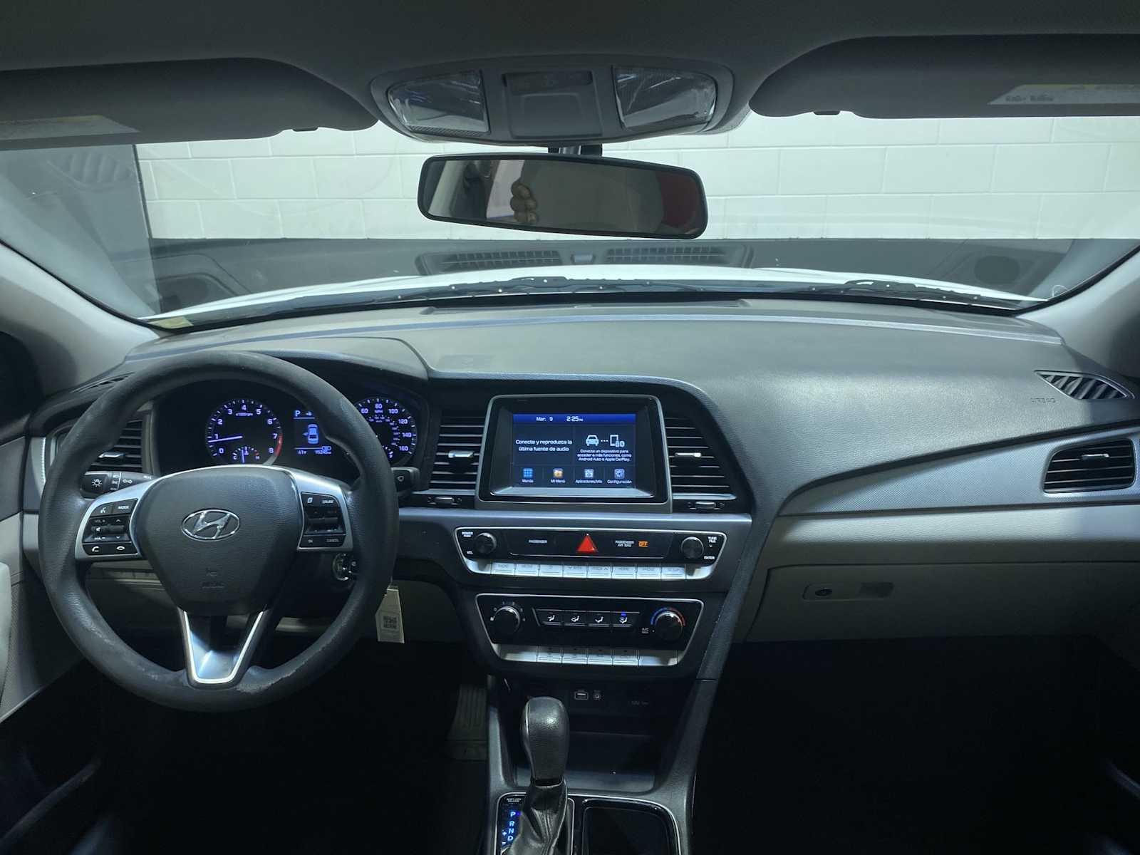 Thumbnail: 2018 Hyundai Sonata - 10