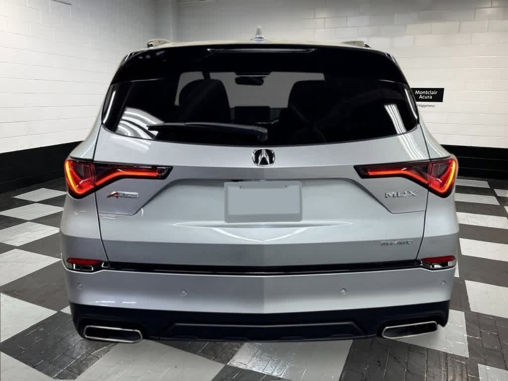 Thumbnail: 2026 Acura MDX - 4