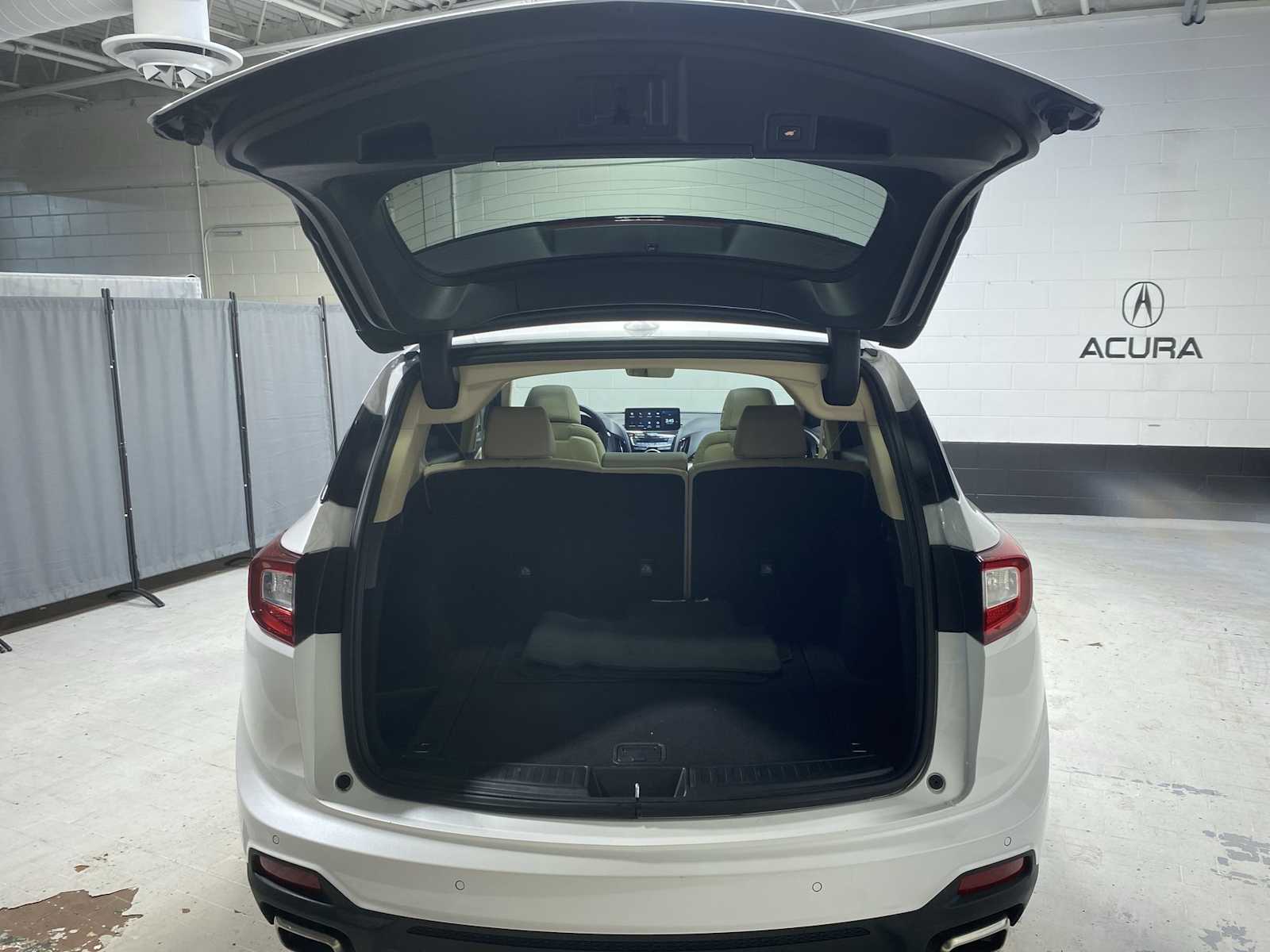 Thumbnail: 2023 Acura RDX - 19