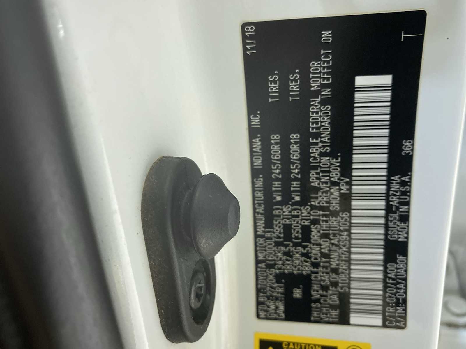 Thumbnail: 2019 Toyota Highlander - 21