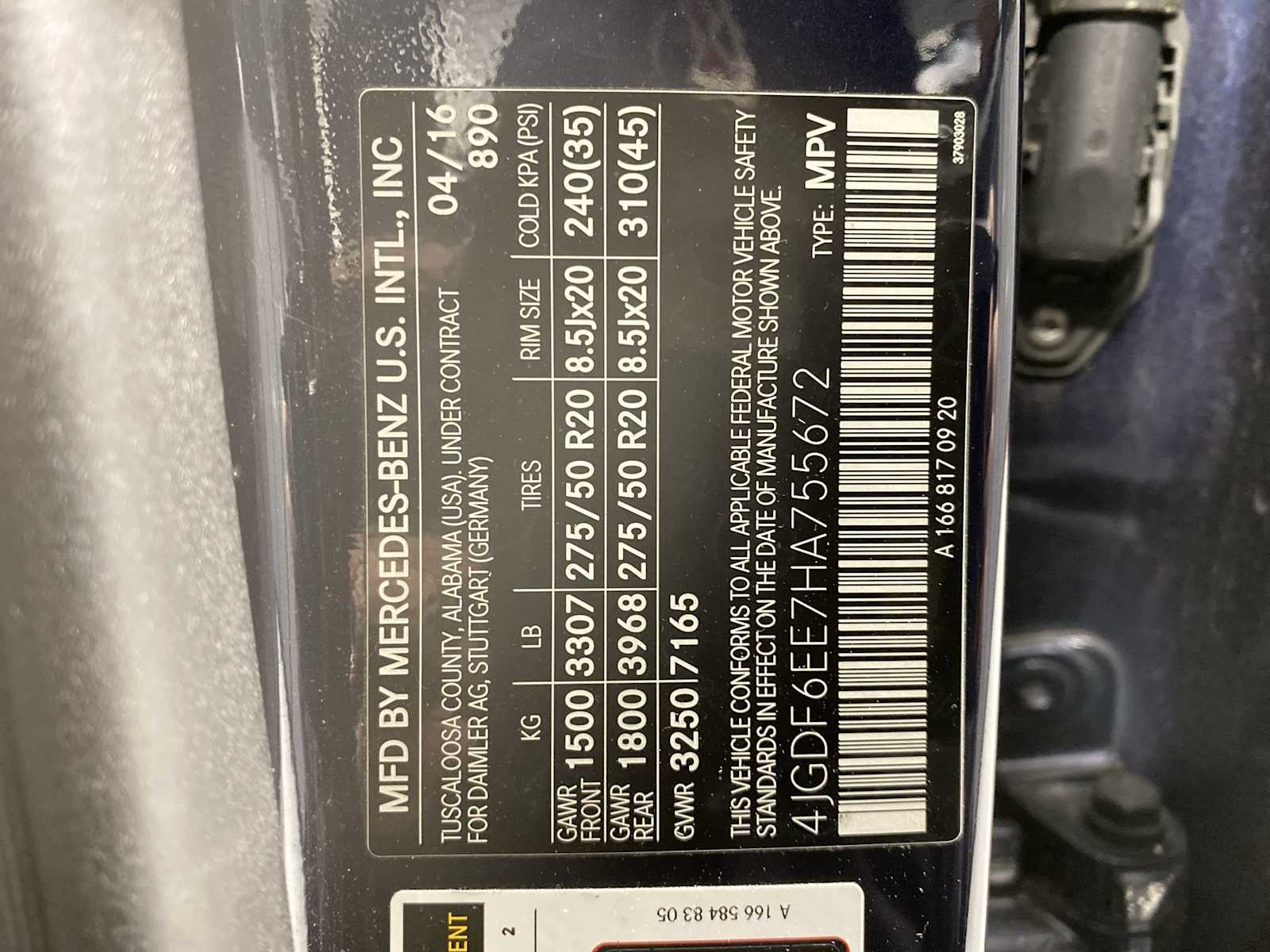 Thumbnail: 2017 Mercedes-Benz GLS - 21