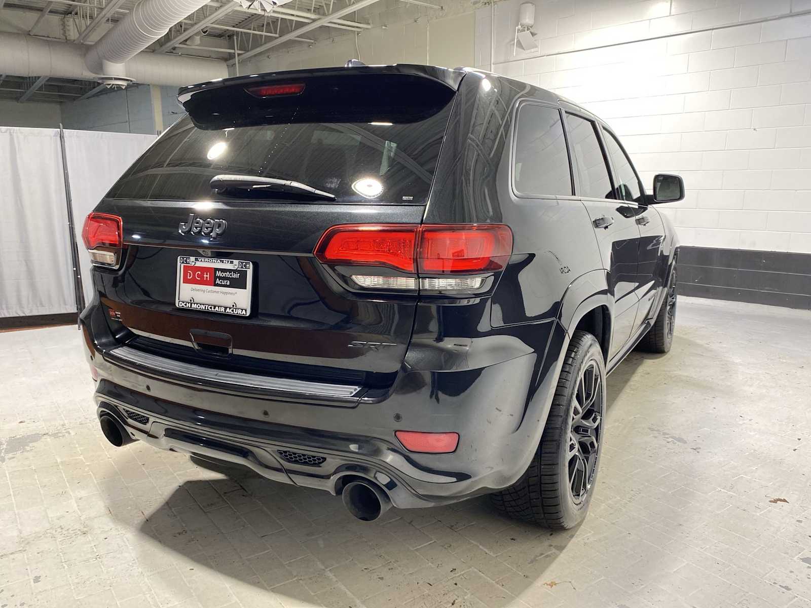 2016 Jeep Grand Cherokee SRT 26