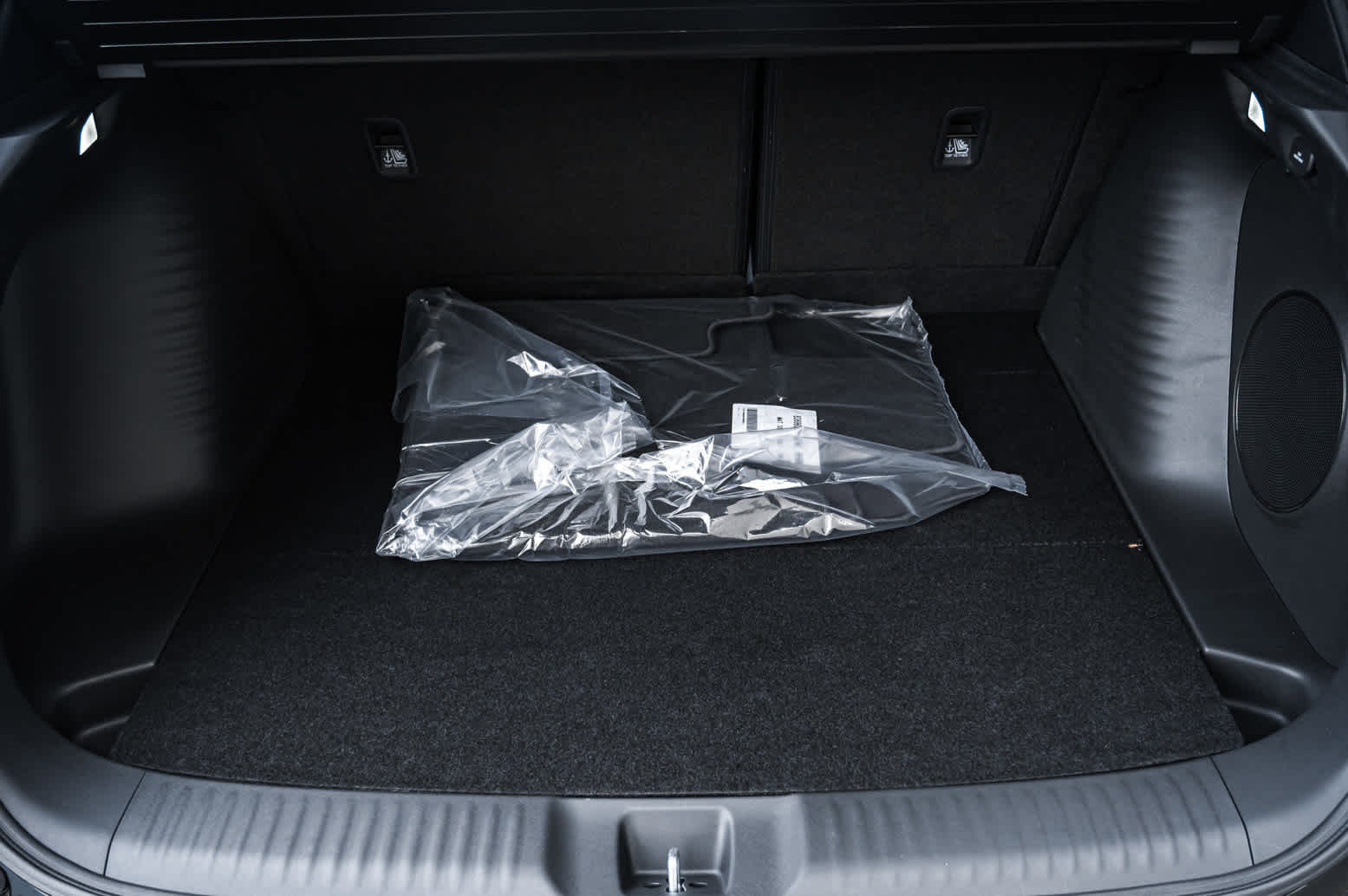 Thumbnail: 2025 Acura ADX - 23