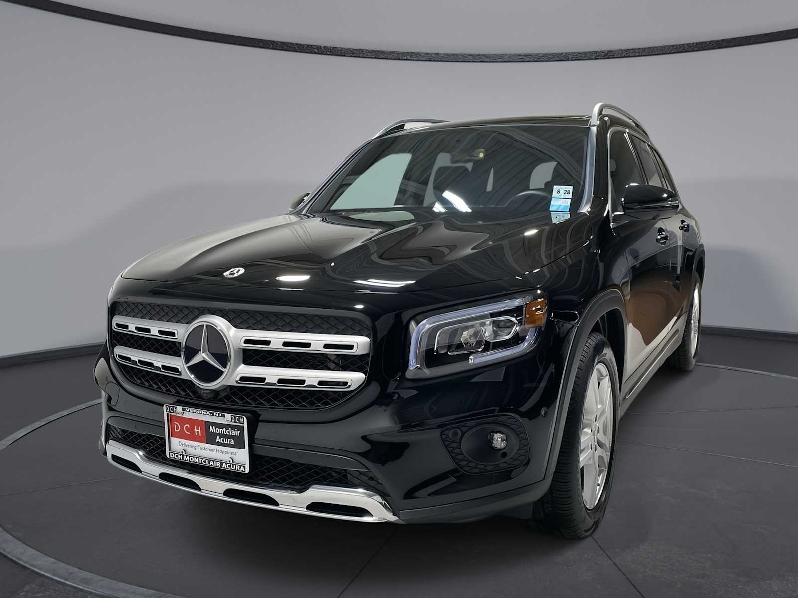 2023 Mercedes-Benz GLB 250 -
                Verona, NJ