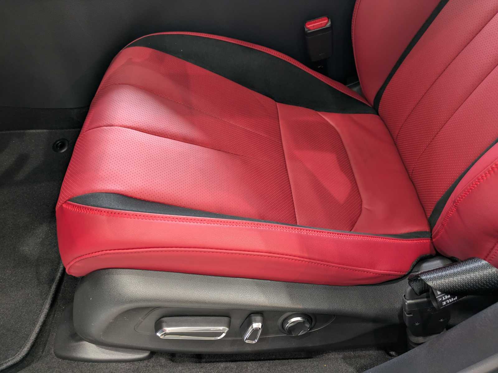 2025 Acura ADX A-SPEC ADVANCE 15