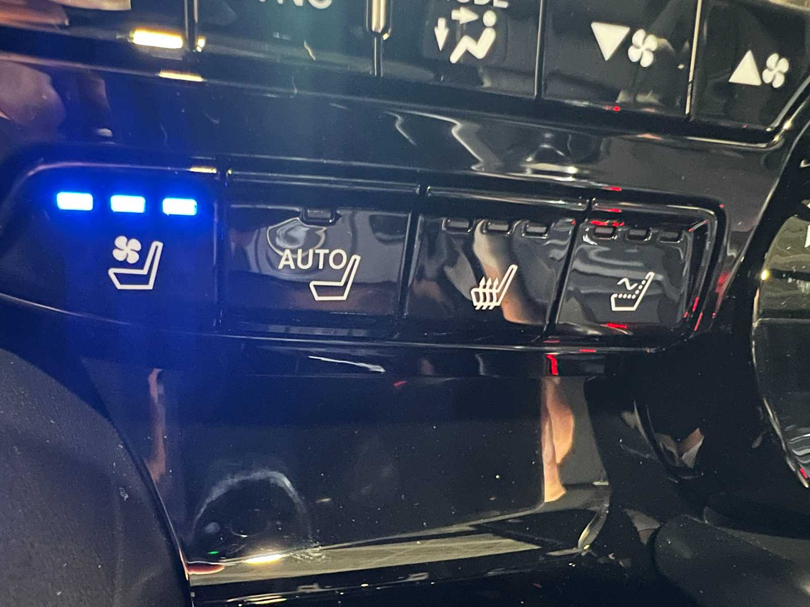 Thumbnail: 2026 Acura MDX - 20