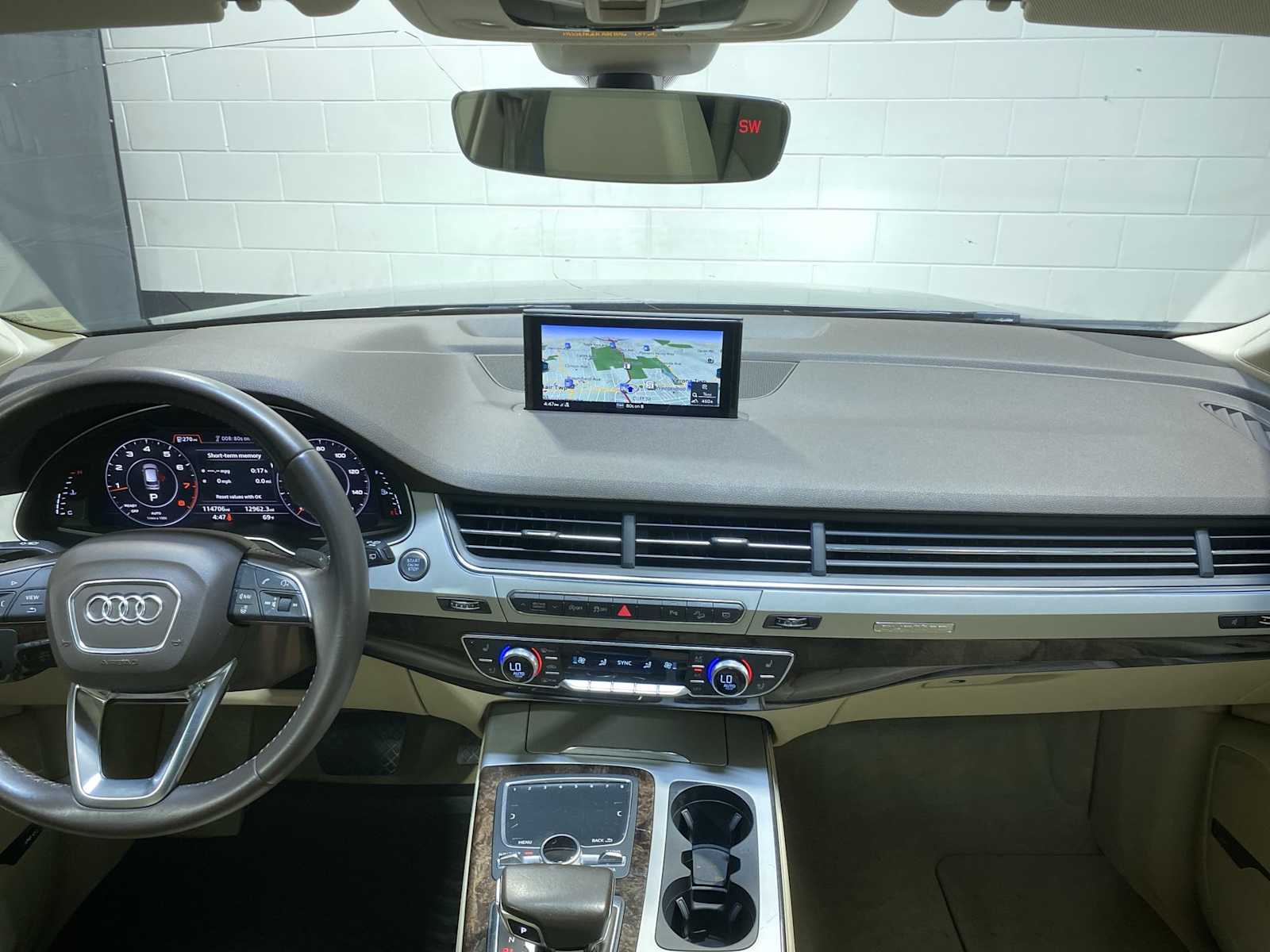 Thumbnail: 2019 Audi Q7 - 10