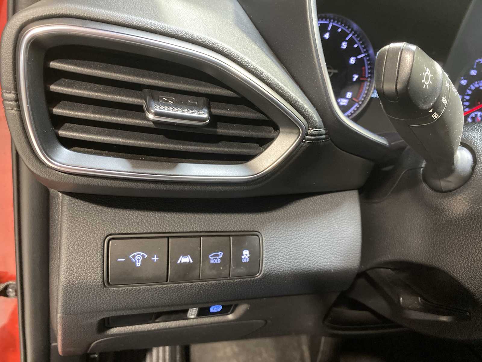 Thumbnail: 2023 Hyundai Santa Fe - 24