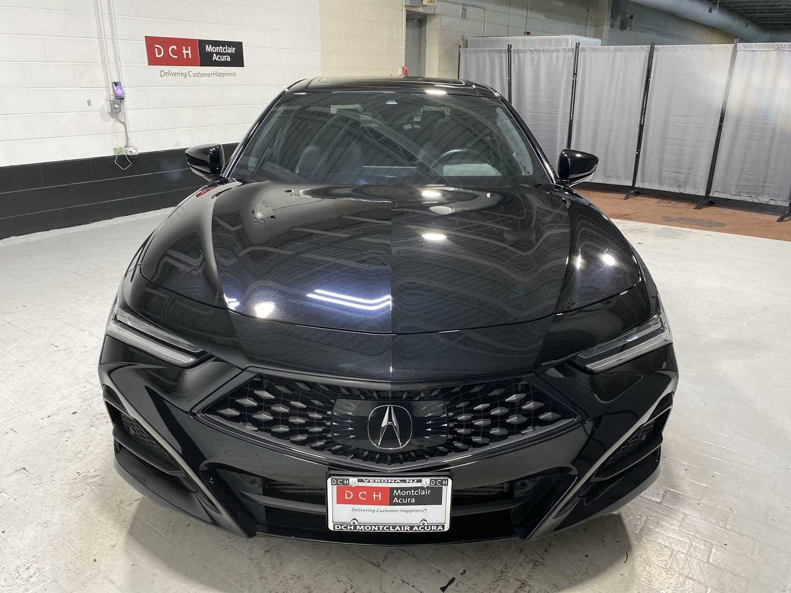 Thumbnail: 2022 Acura TLX - 6