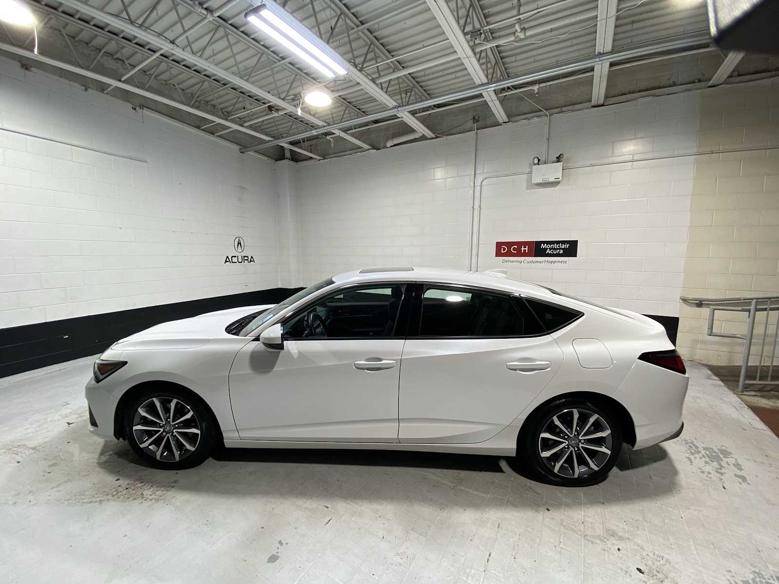 Thumbnail: 2024 Acura Integra - 3