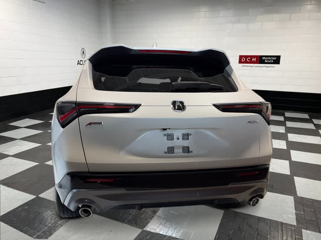 Thumbnail: 2025 Acura ADX - 4