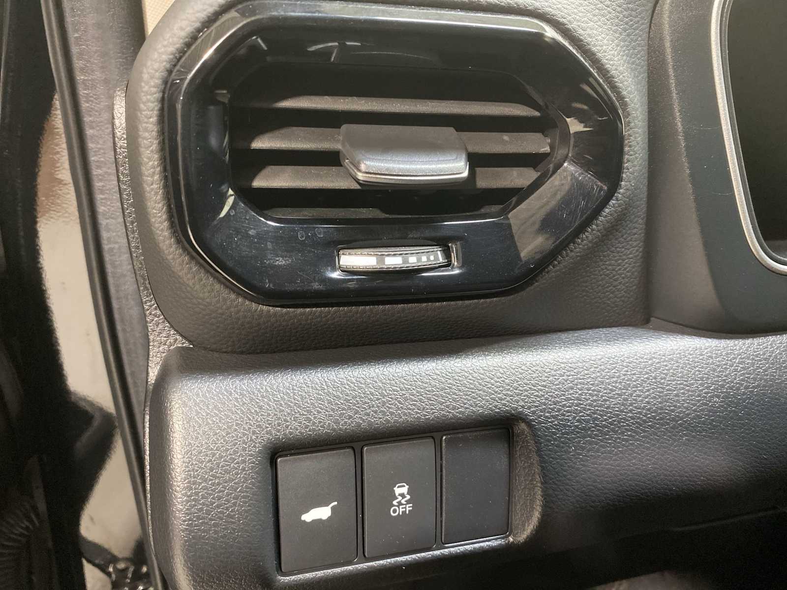 Thumbnail: 2024 Honda Pilot - 23