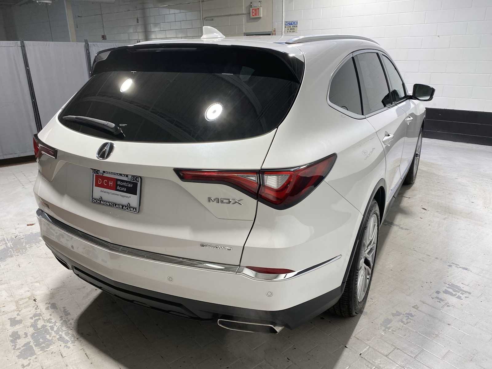 Thumbnail: 2023 Acura MDX - 26