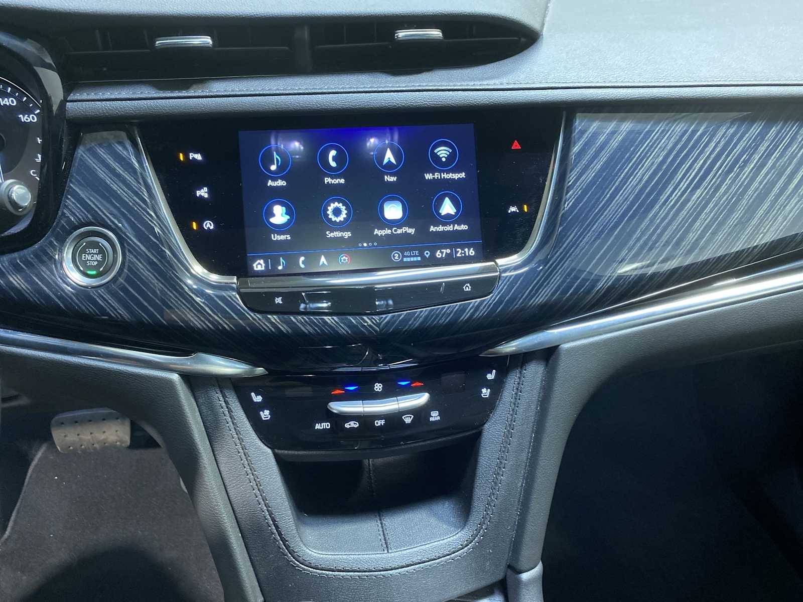 Thumbnail: 2023 Cadillac XT6 - 16