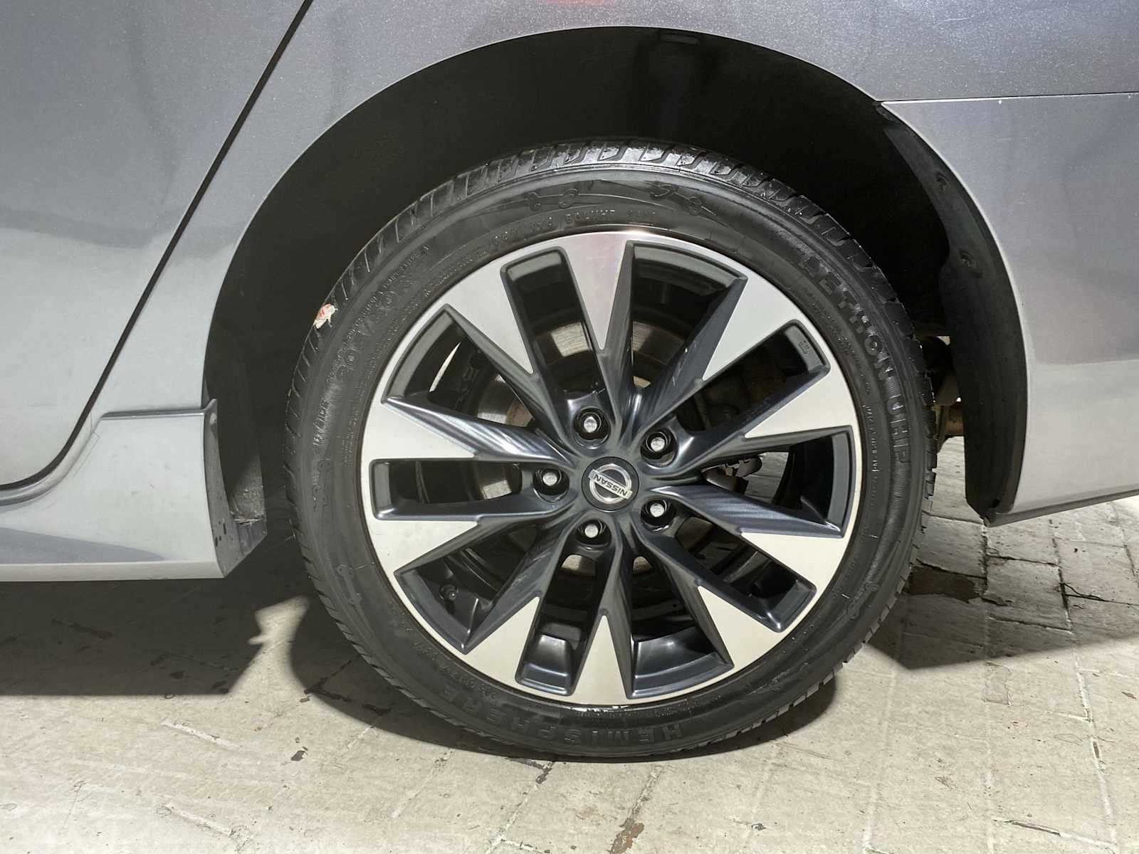 Thumbnail: 2019 Nissan Sentra - 7