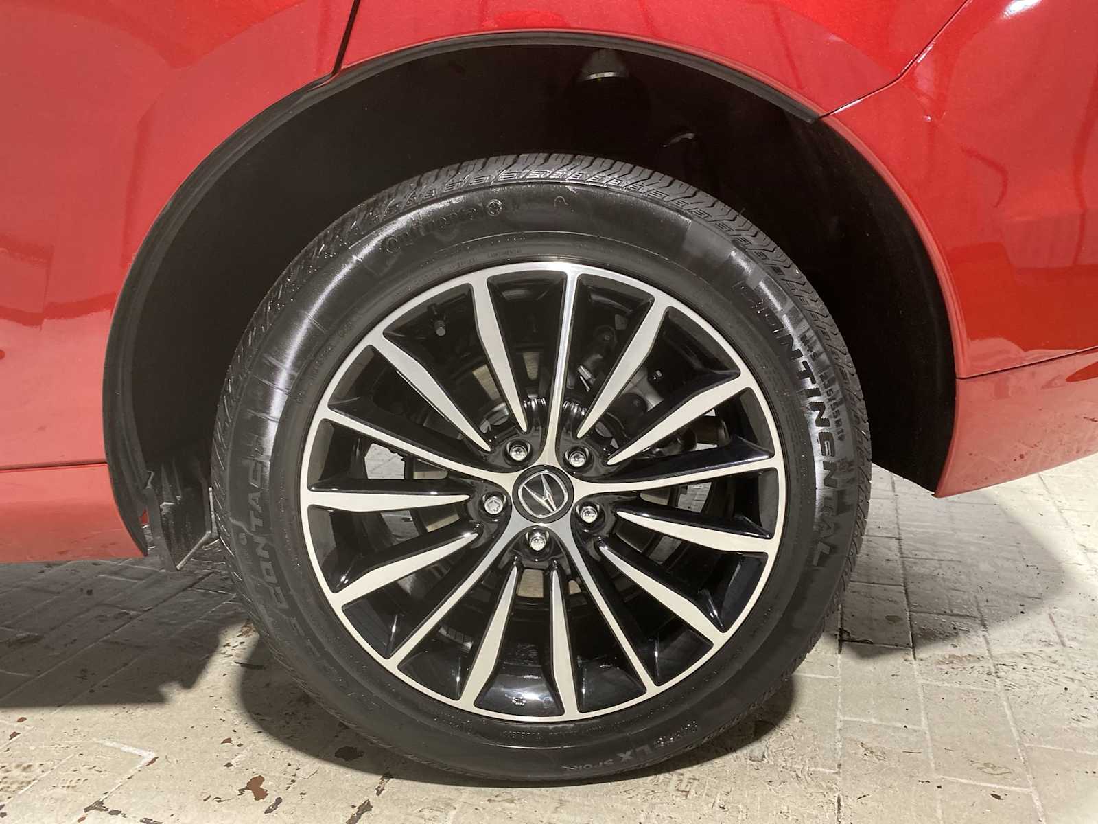 Thumbnail: 2025 Acura RDX - 8