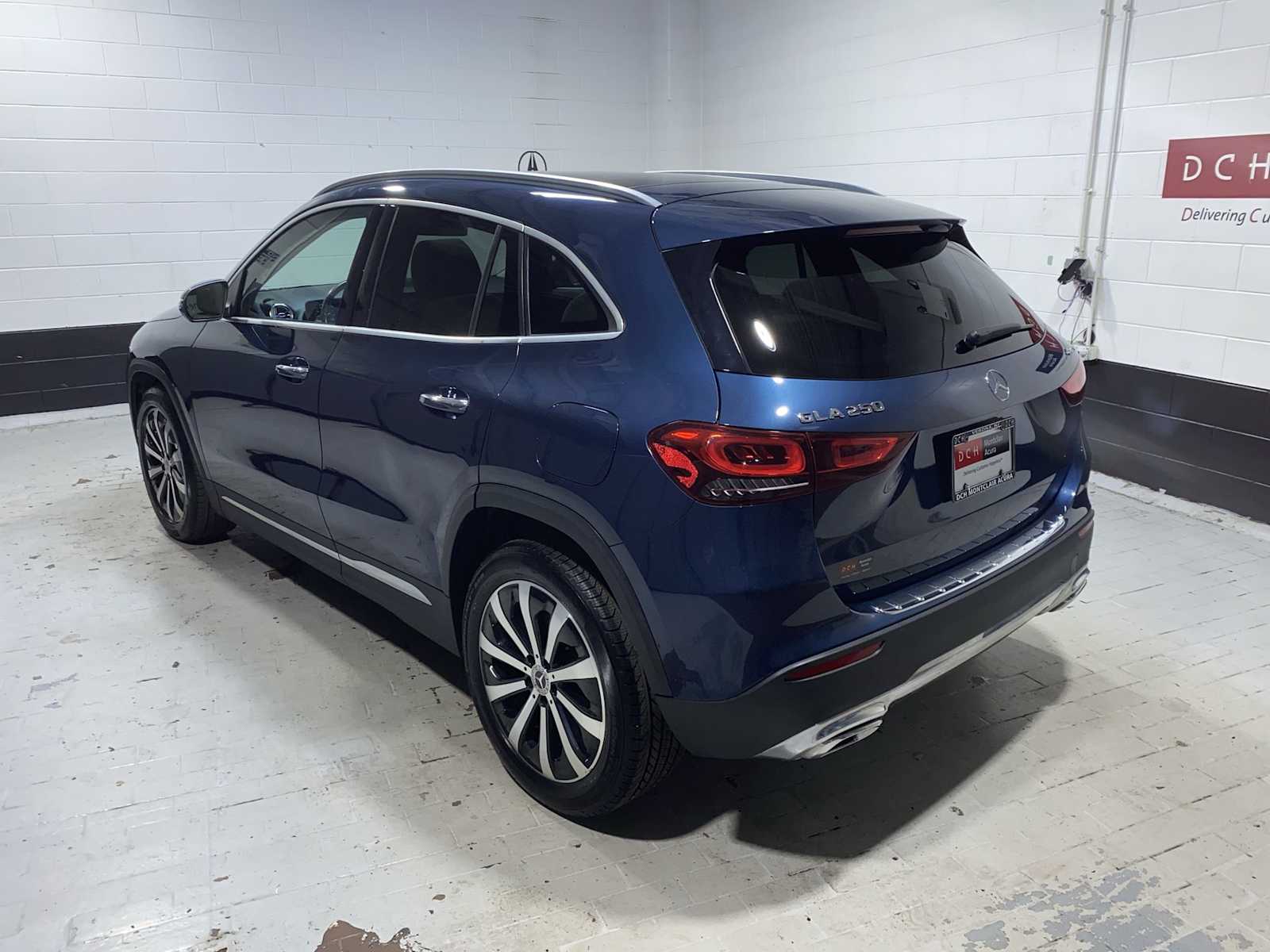 Thumbnail: 2021 Mercedes-Benz GLA - 4