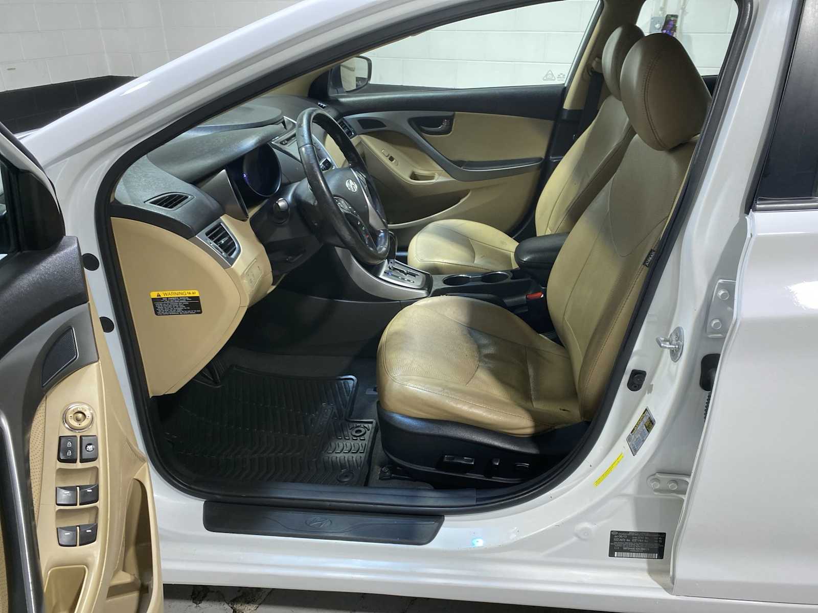 Thumbnail: 2013 Hyundai Elantra - 2