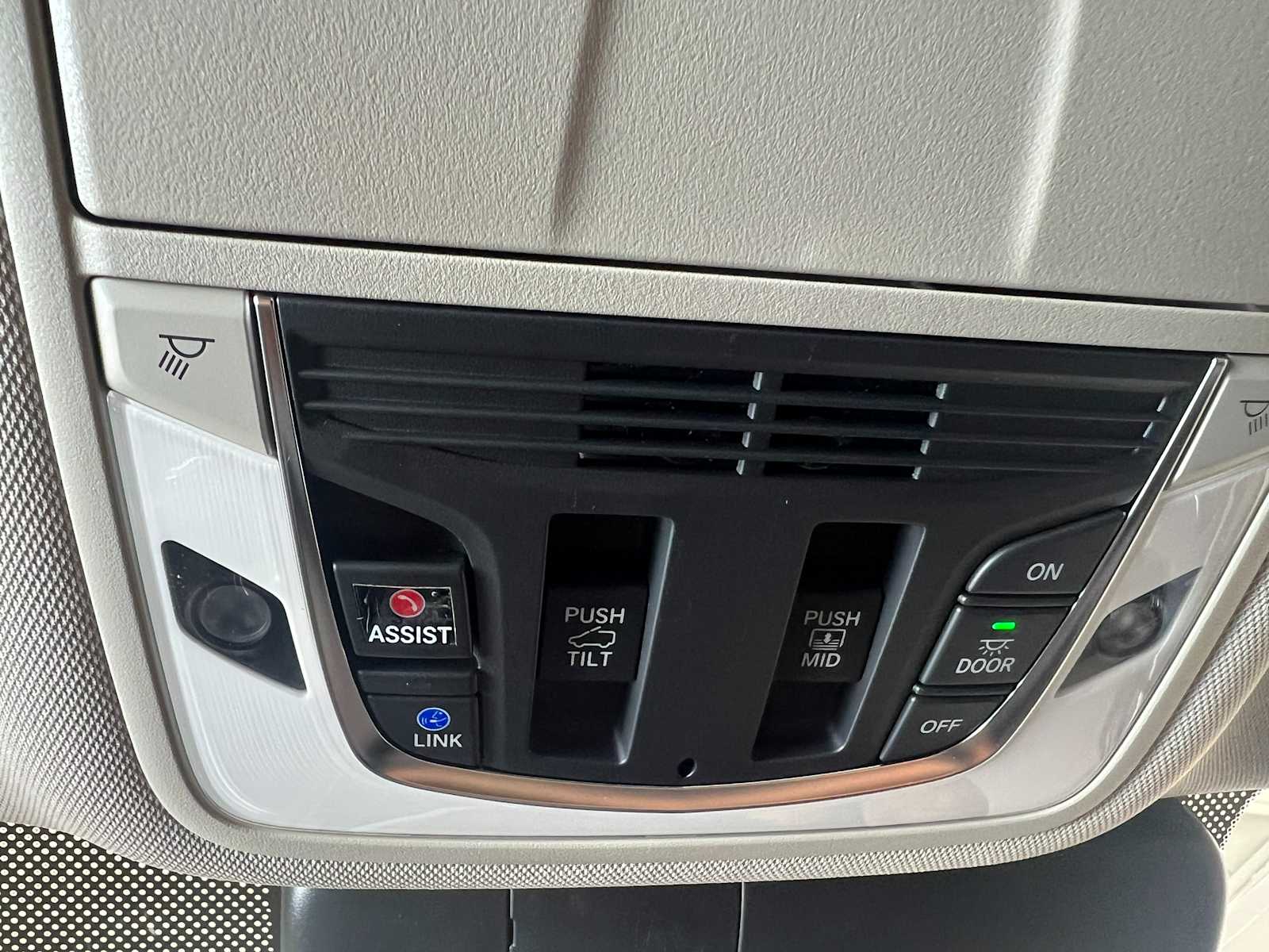 Thumbnail: 2026 Acura RDX - 24