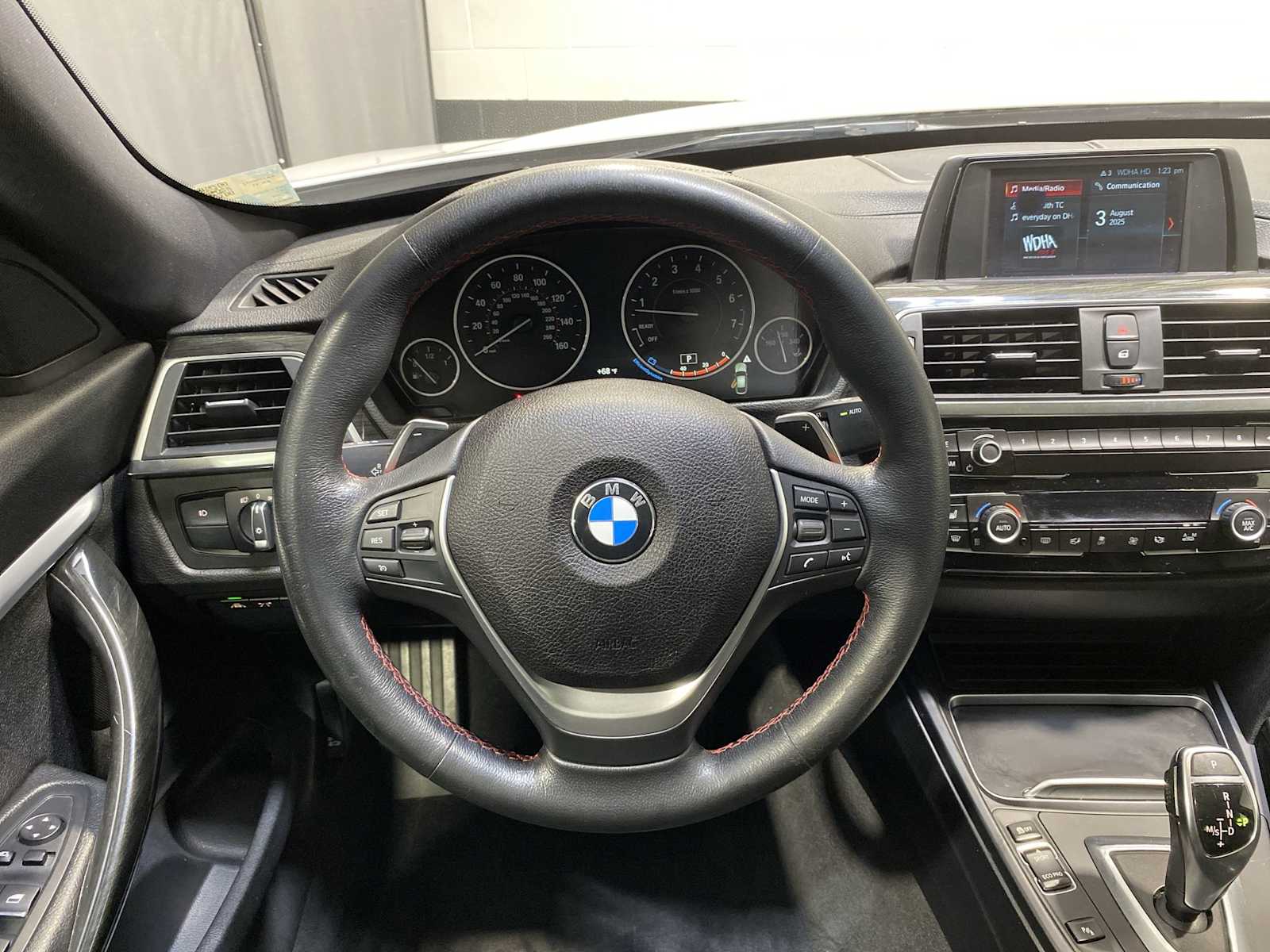 Thumbnail: 2019 BMW 3 Series - 14