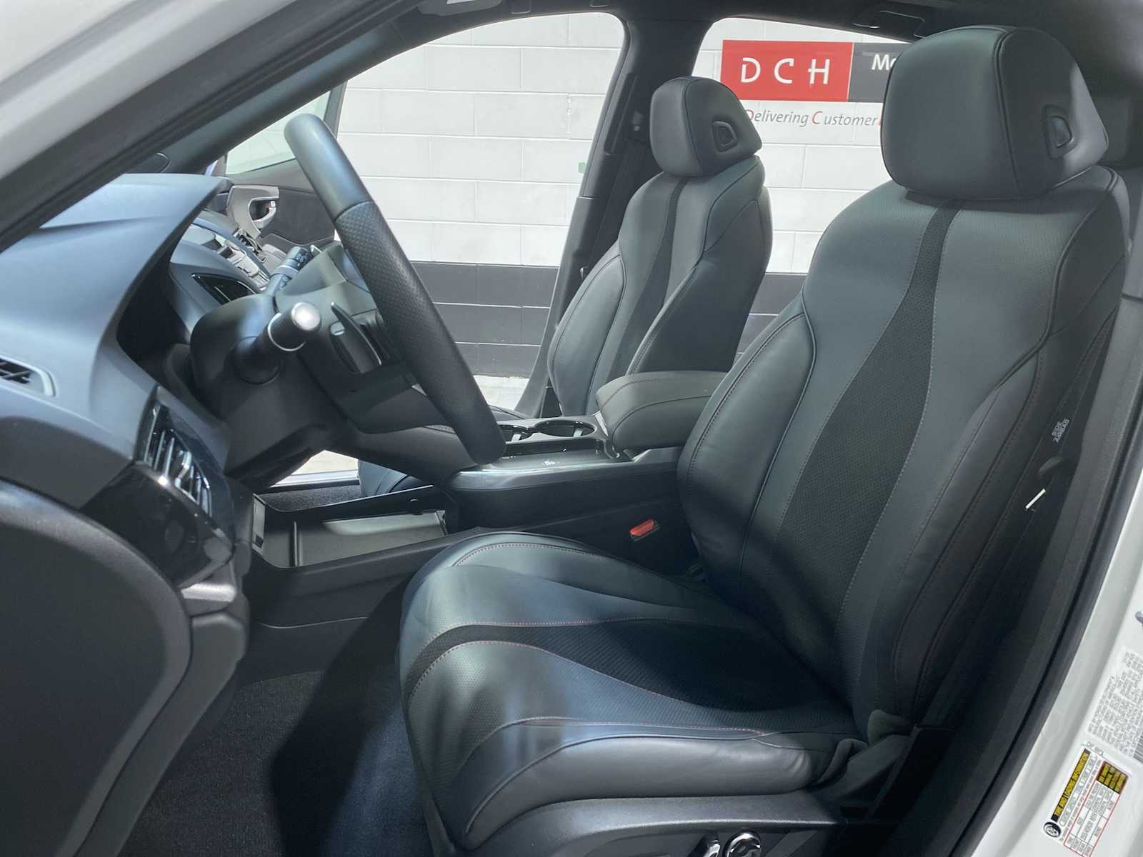 Thumbnail: 2025 Acura RDX - 11