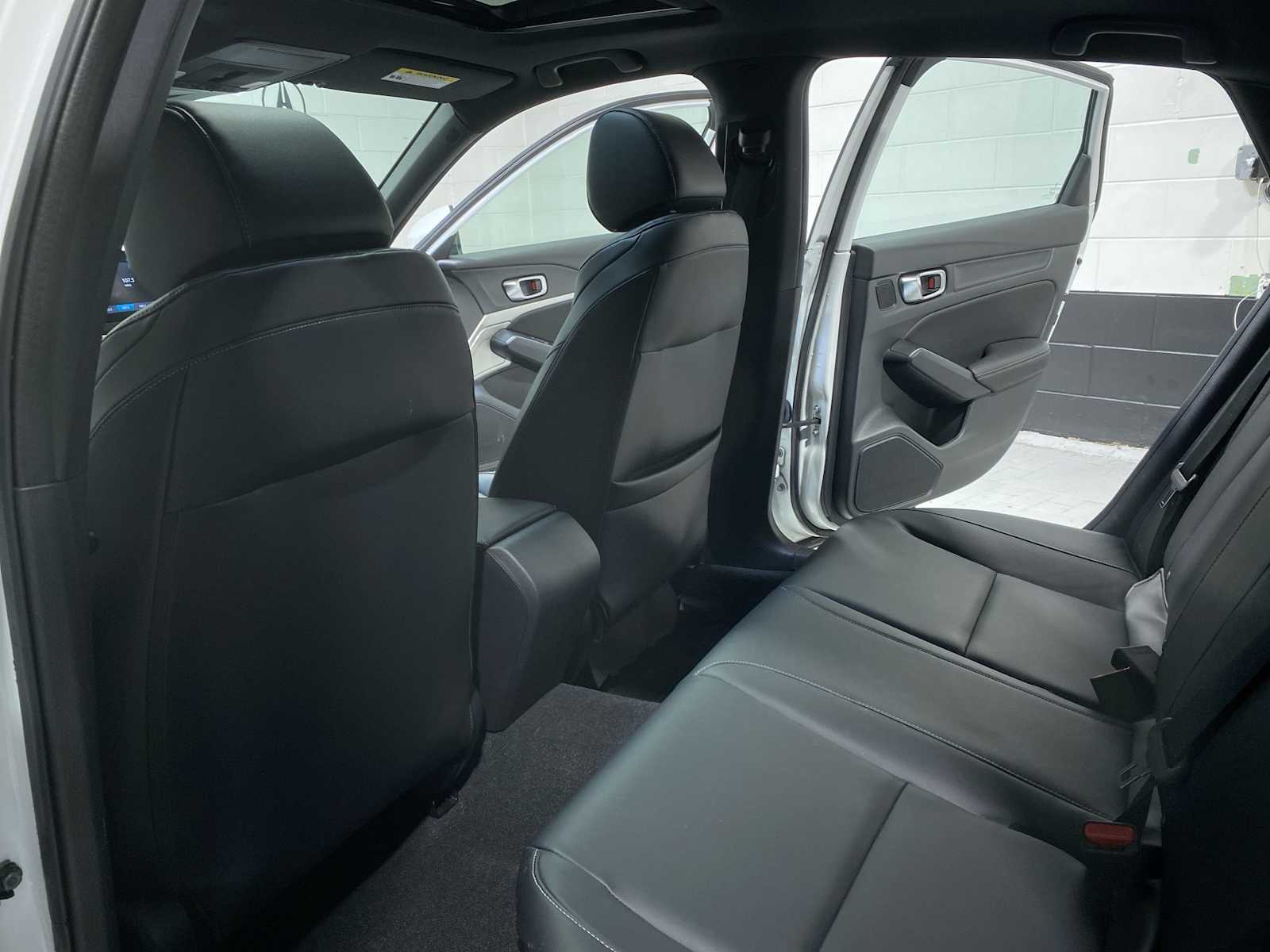 Thumbnail: 2023 Acura Integra - 12