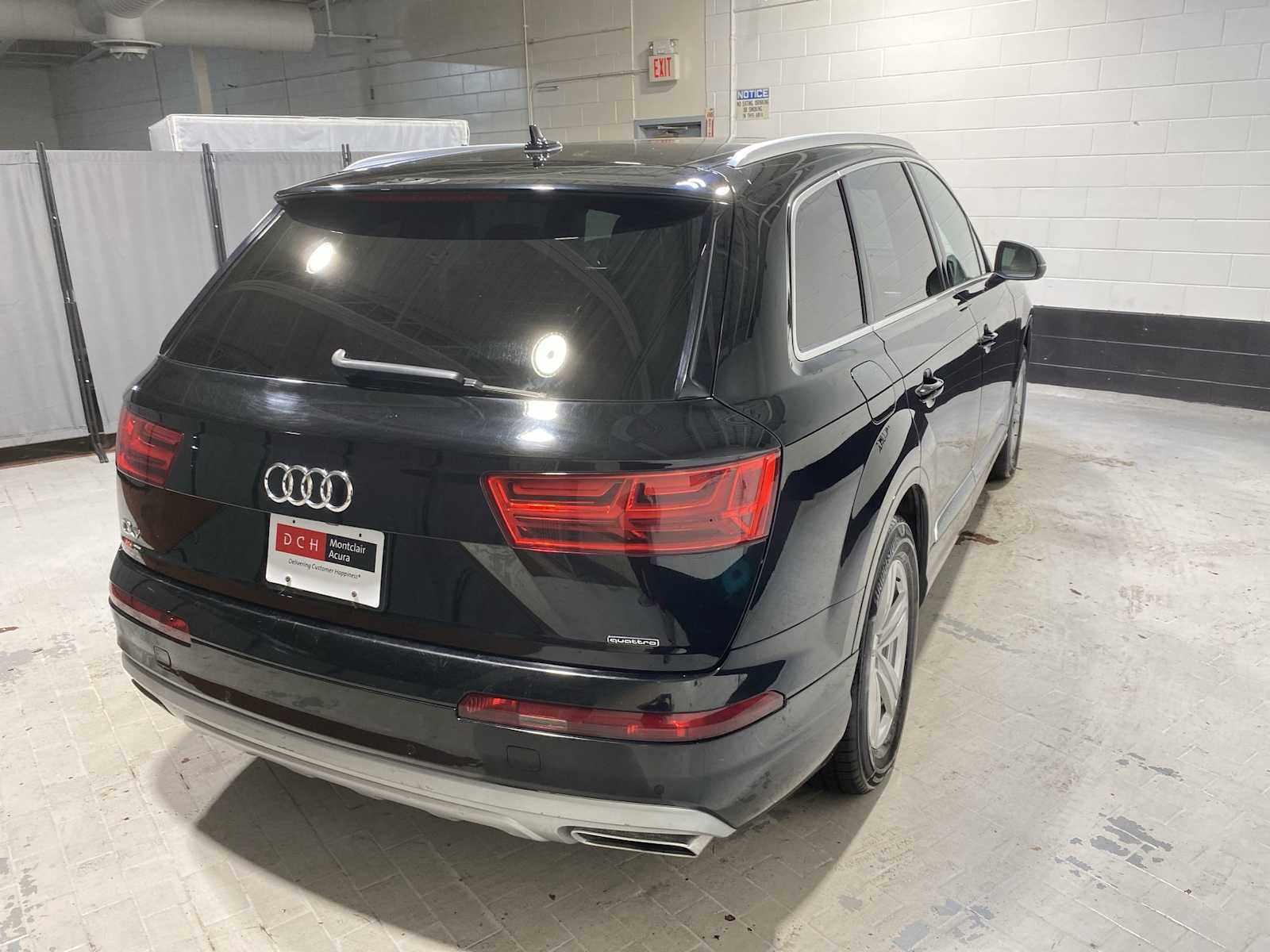 Thumbnail: 2017 Audi Q7 - 26