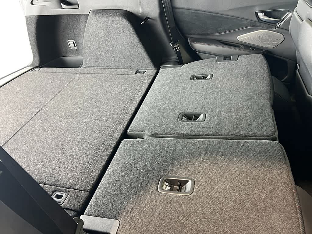 Thumbnail: 2026 Acura RDX - 37