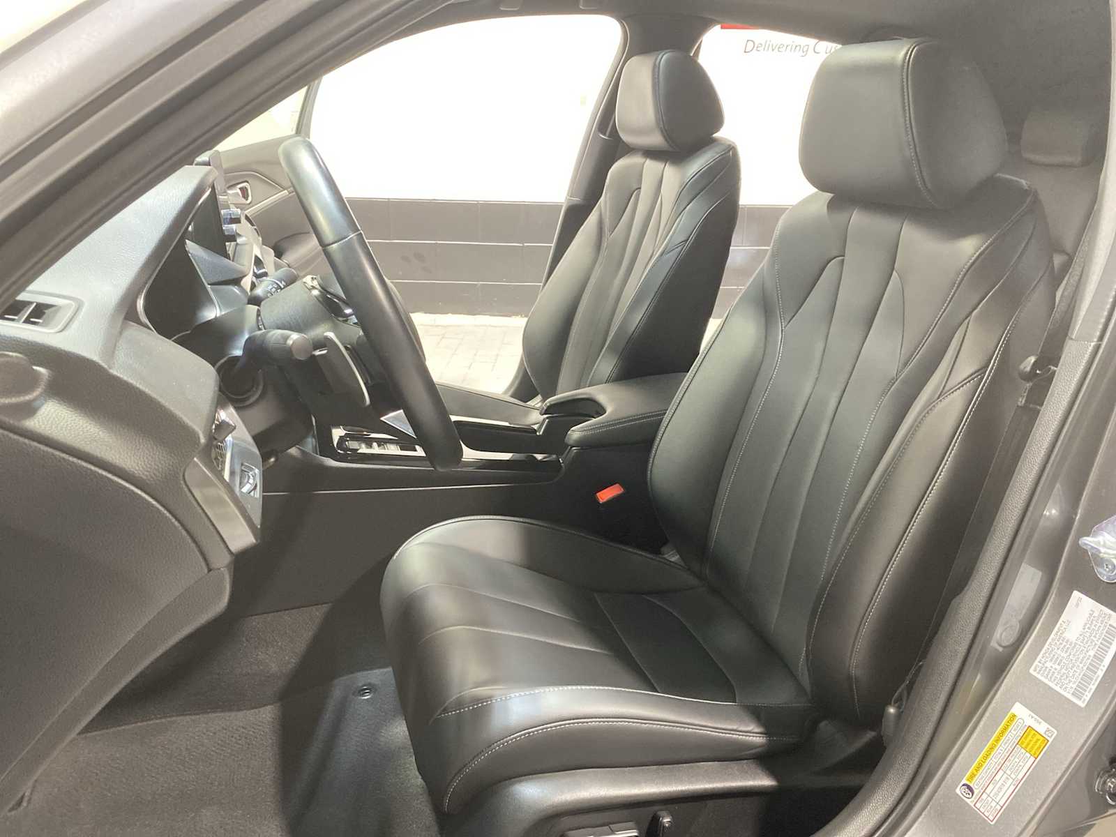 Thumbnail: 2023 Acura Integra - 11