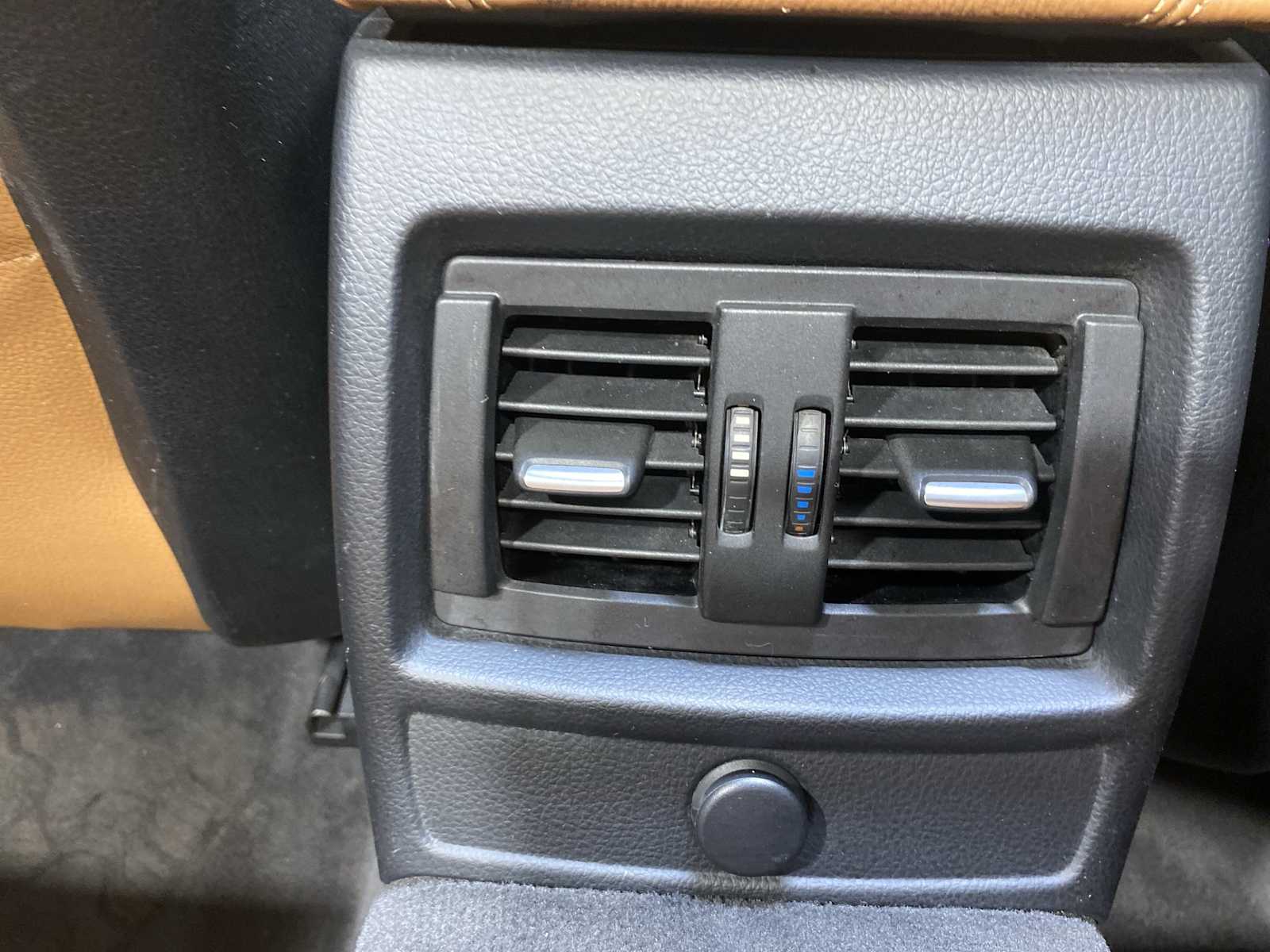 Thumbnail: 2015 BMW 4 Series - 25