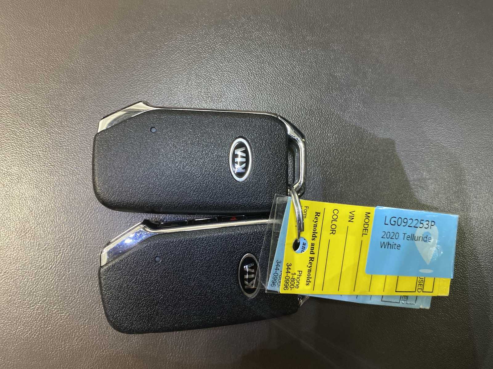 Thumbnail: 2020 Kia Telluride - 20