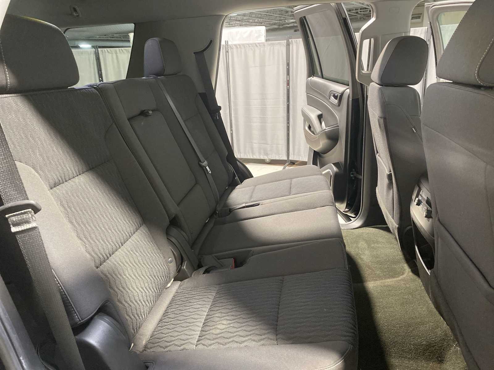 Thumbnail: 2018 Chevrolet Tahoe - 13