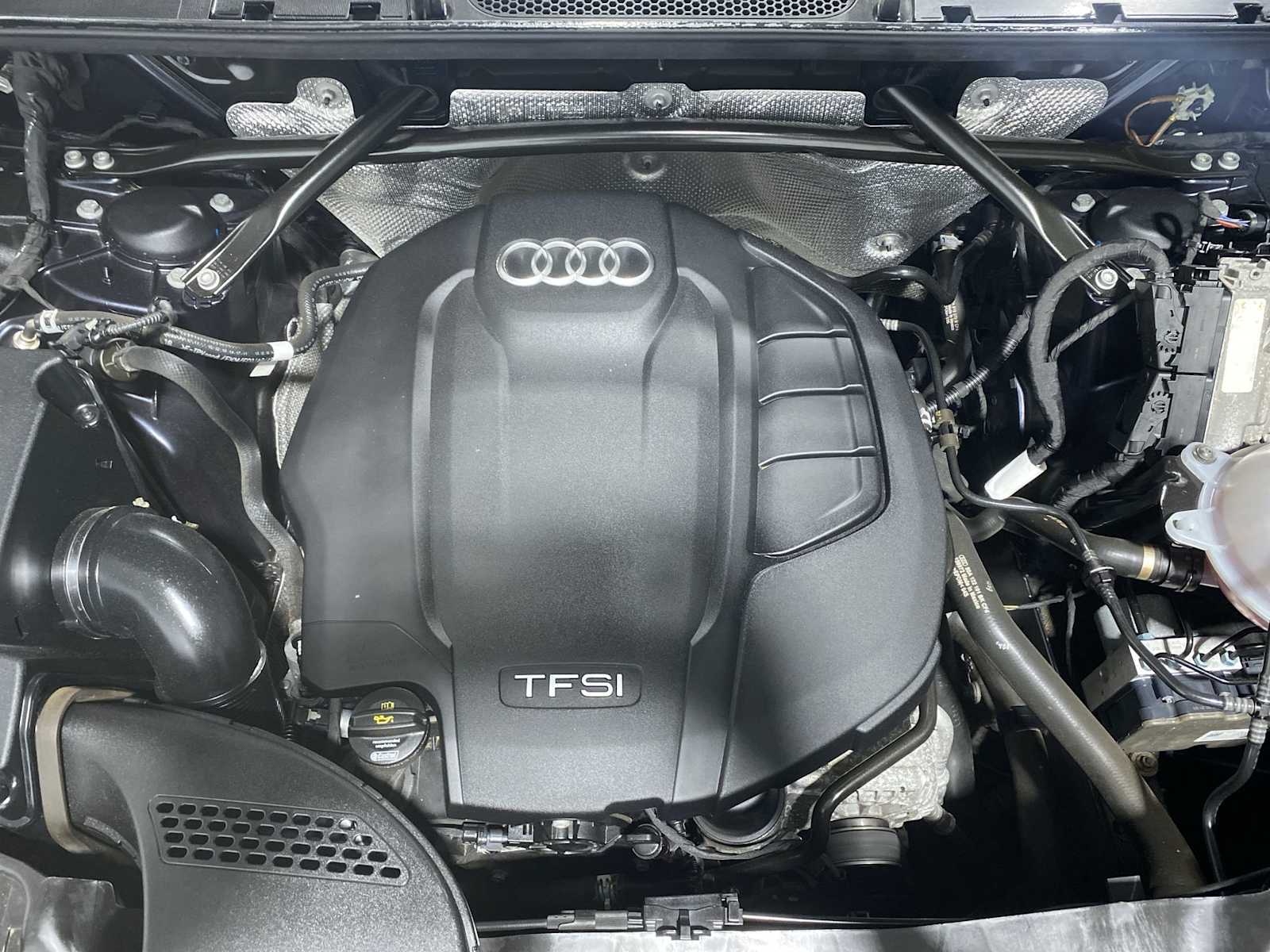 Thumbnail: 2019 Audi Q5 - 9