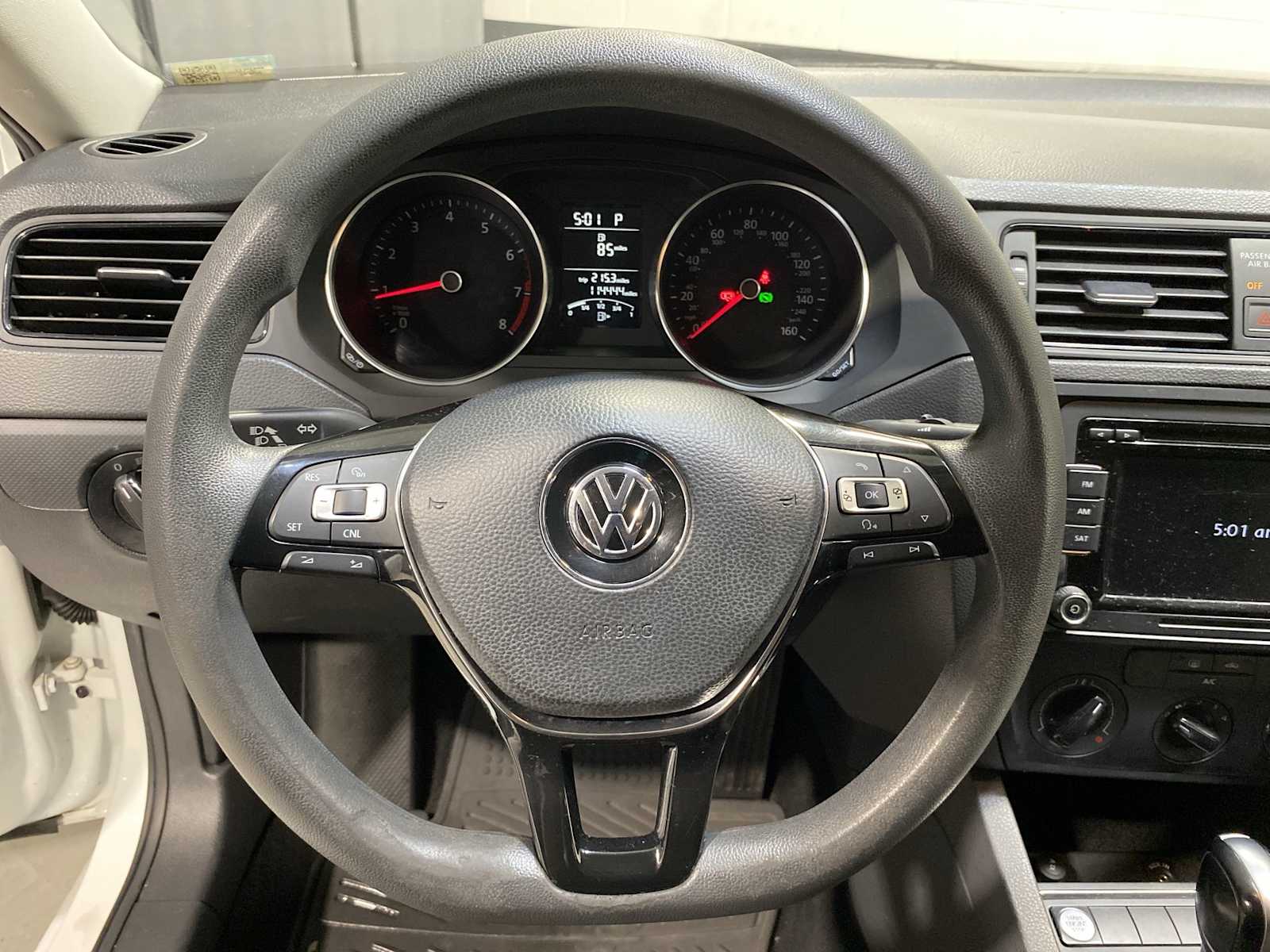 2015 Volkswagen Jetta S 14