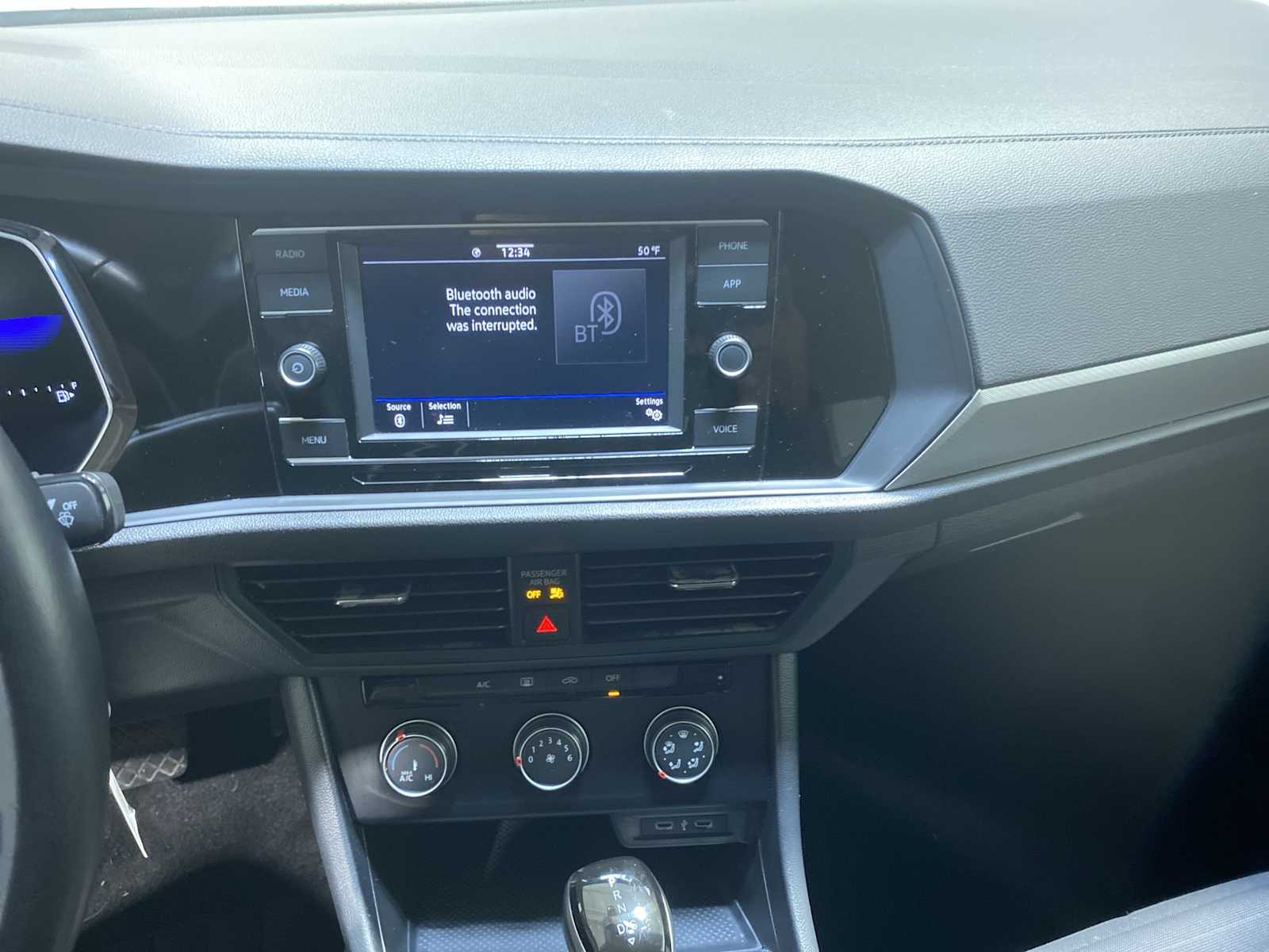 Thumbnail: 2024 Volkswagen Jetta - 16