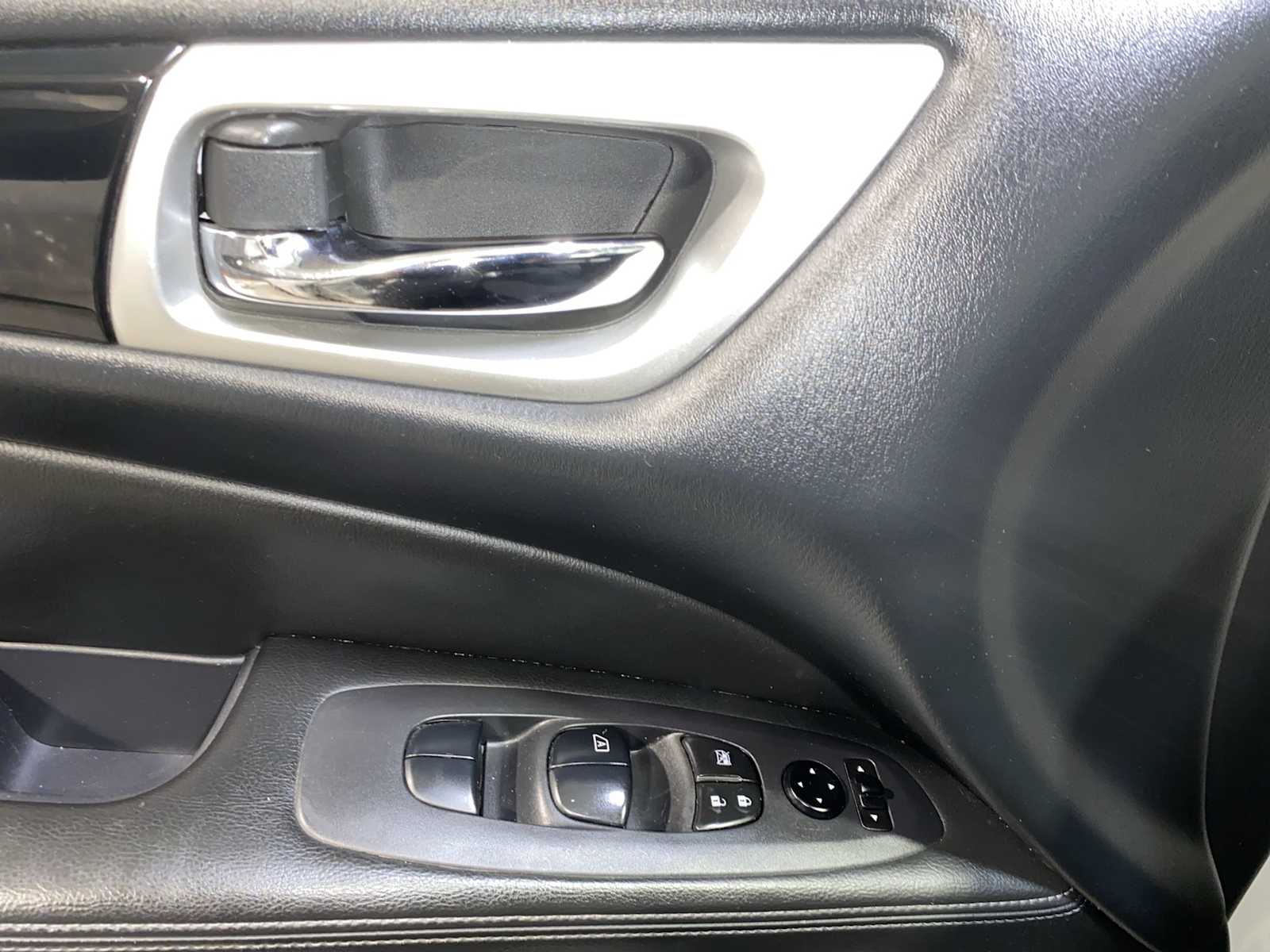 Thumbnail: 2019 Nissan Pathfinder - 22