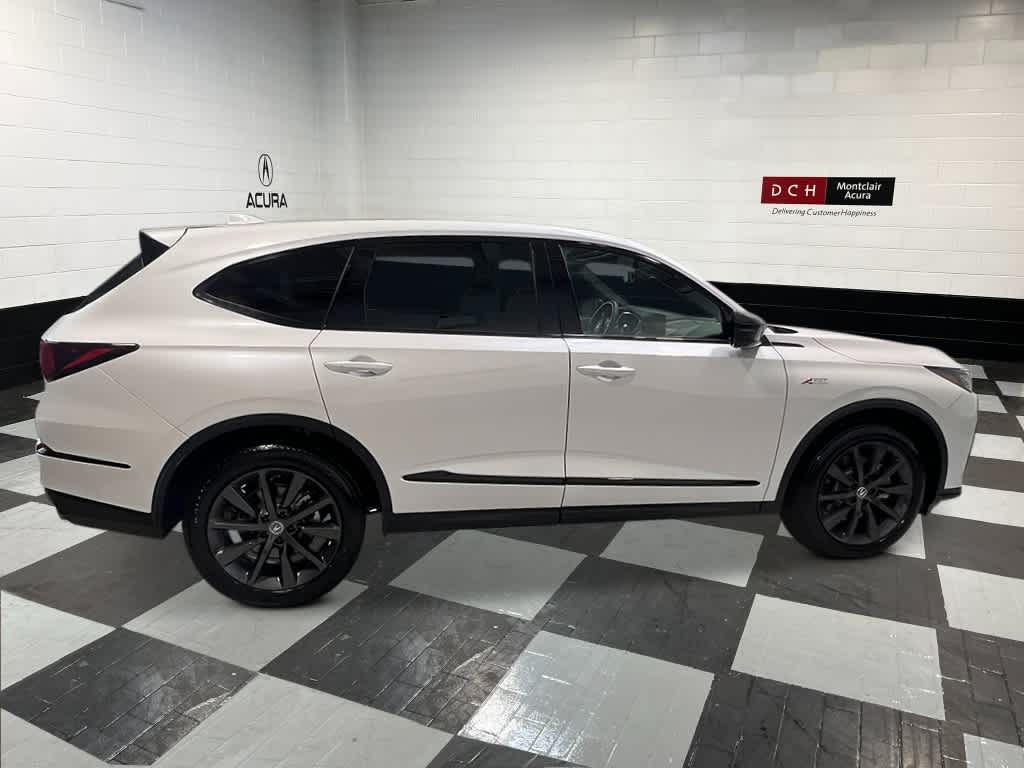 Thumbnail: 2026 Acura MDX - 6