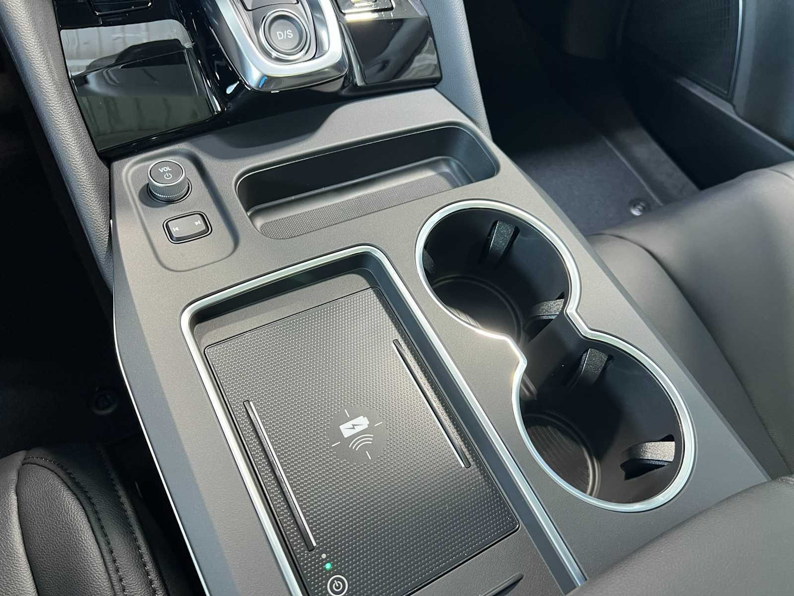 Thumbnail: 2026 Acura MDX - 20