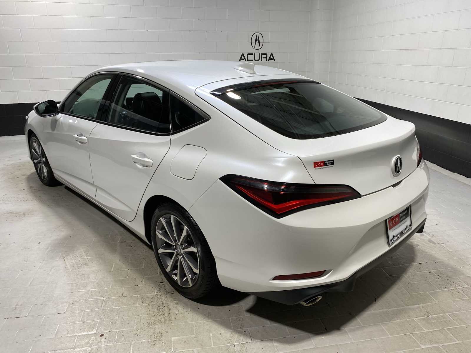 Thumbnail: 2023 Acura Integra - 4
