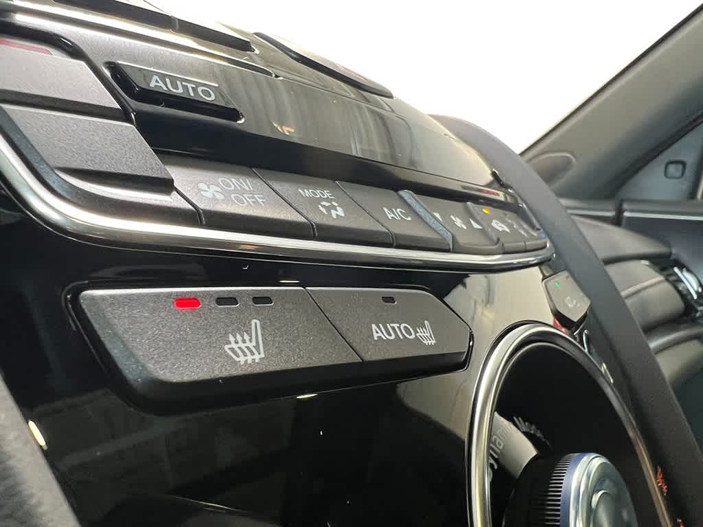 Thumbnail: 2026 Acura RDX - 19