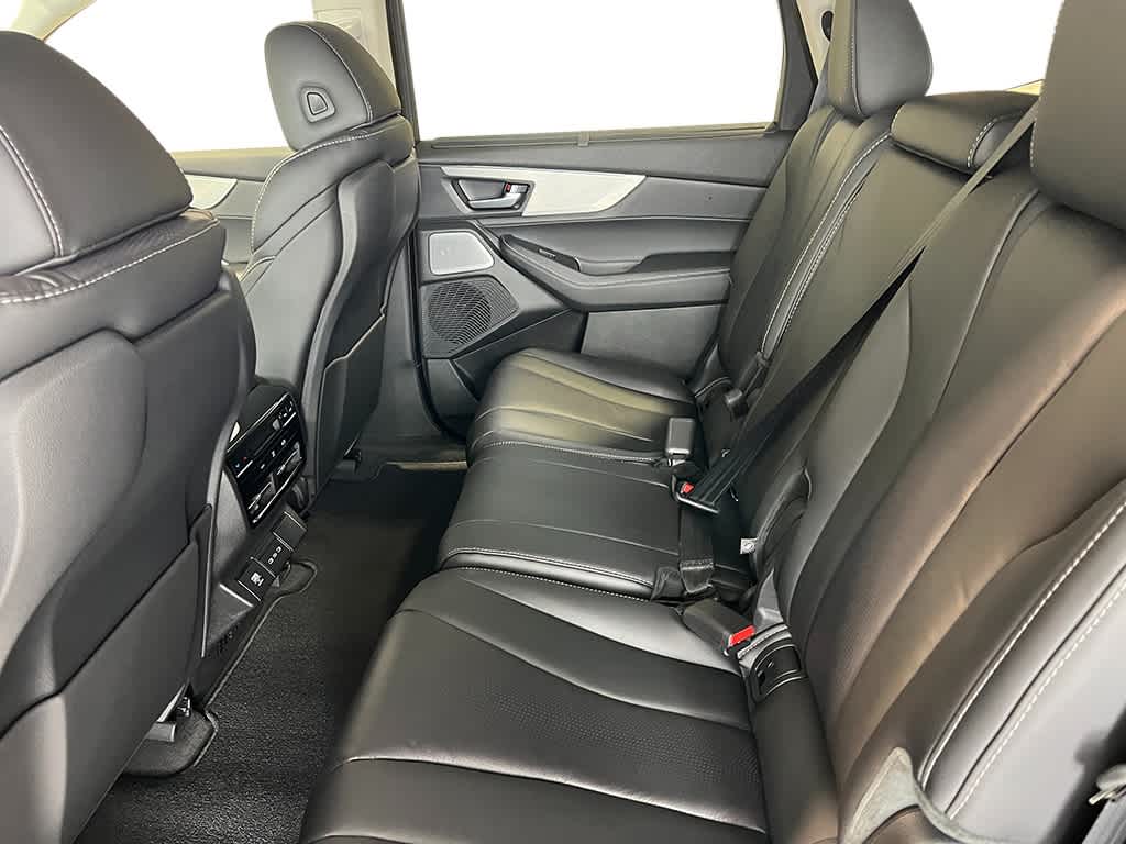 Thumbnail: 2026 Acura MDX - 32