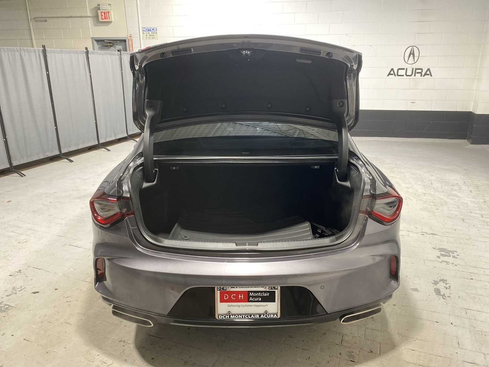 Thumbnail: 2022 Acura TLX - 19