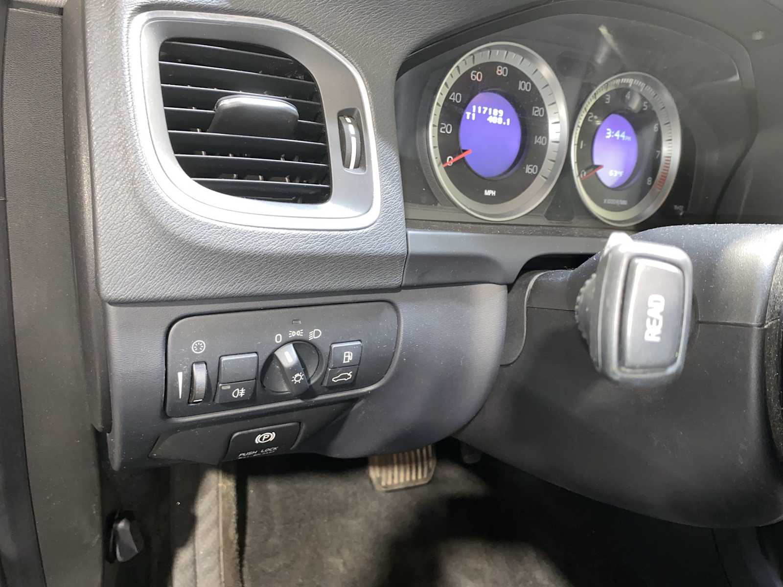 Thumbnail: 2012 Volvo S60 - 24