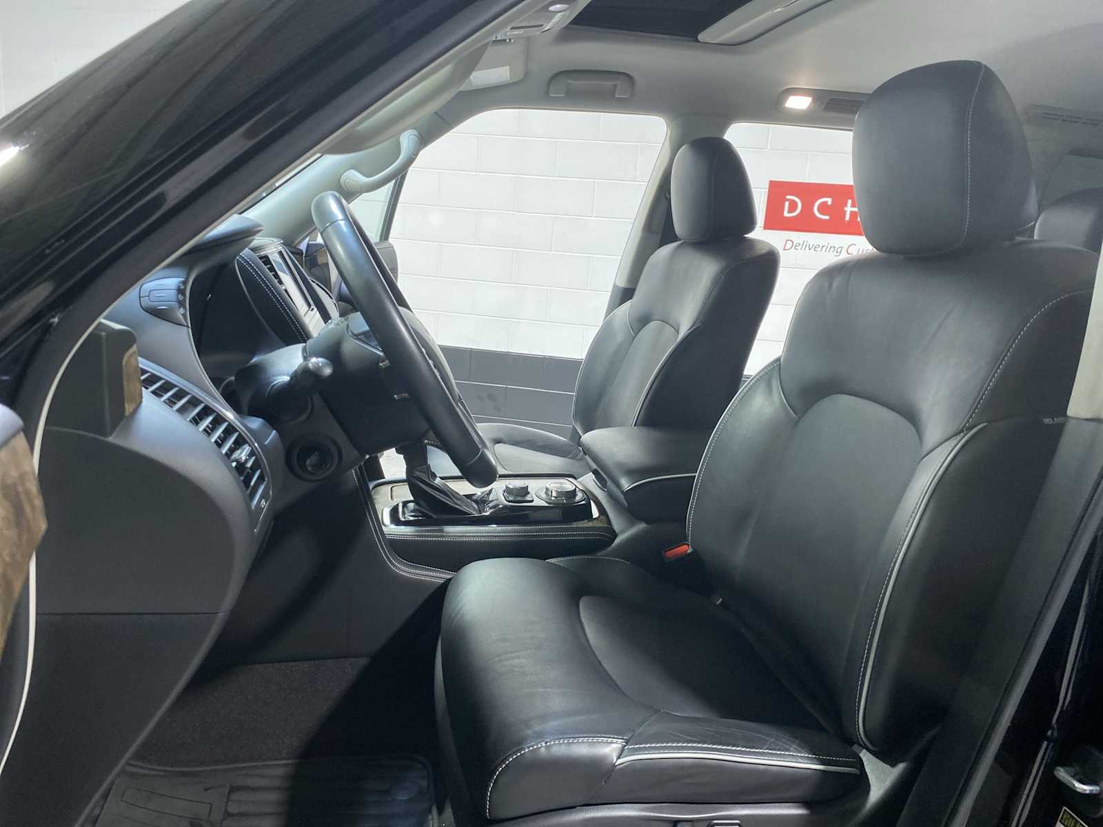 Thumbnail: 2021 INFINITI QX80 - 10