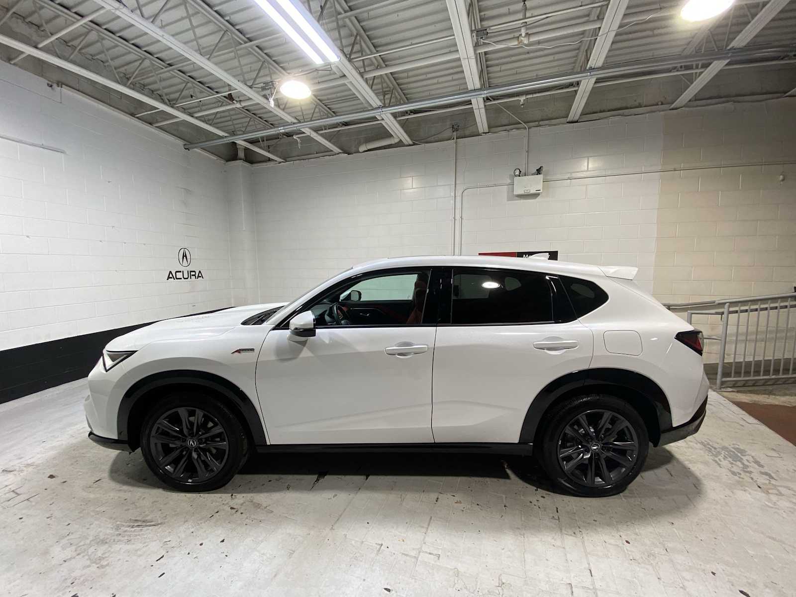 Thumbnail: 2025 Acura ADX - 3