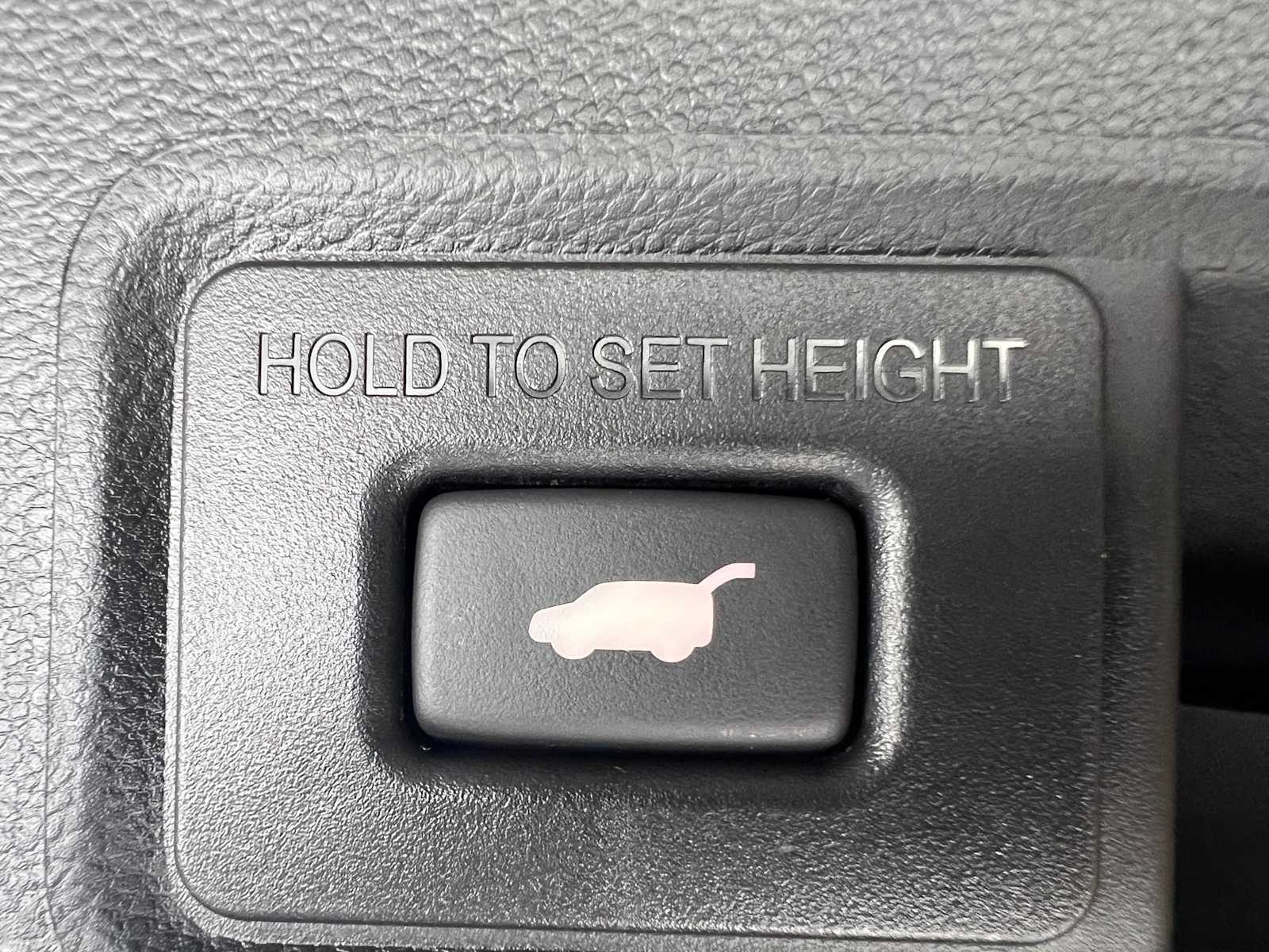 Thumbnail: 2026 Acura RDX - 28