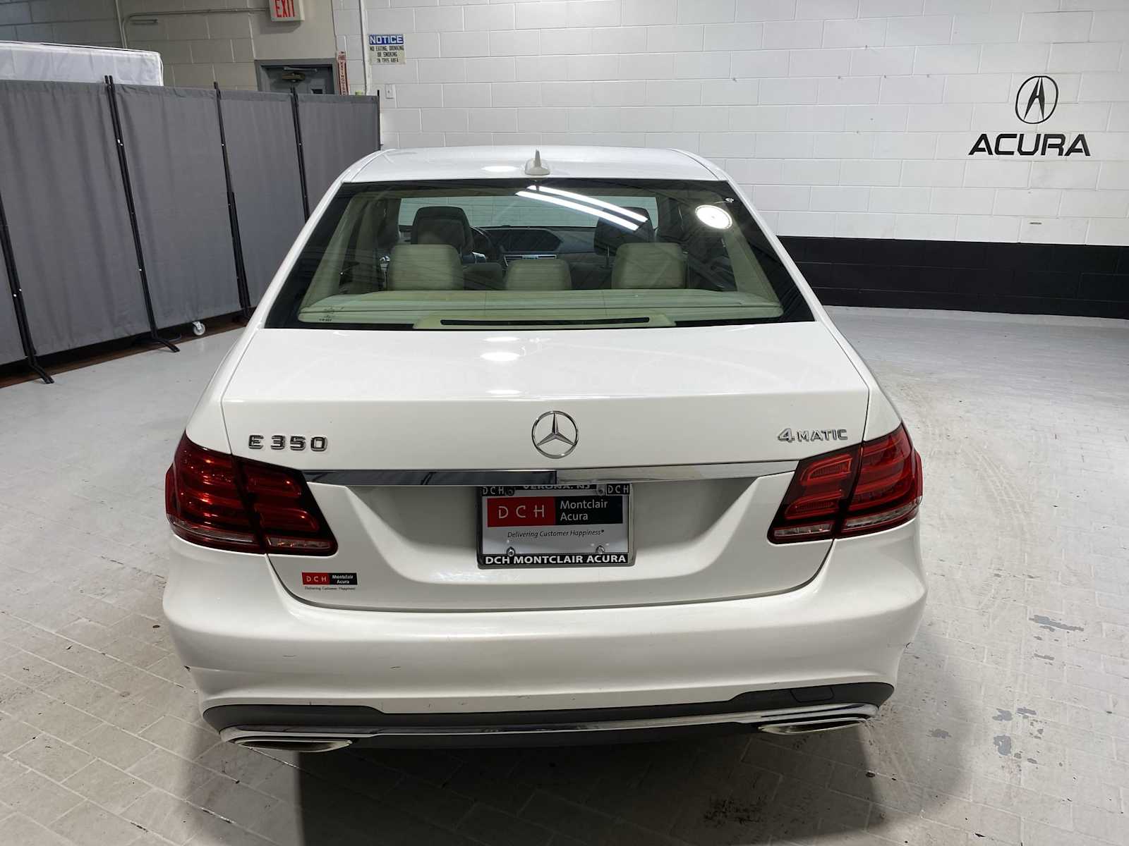 Thumbnail: 2014 Mercedes-Benz E-Class - 5
