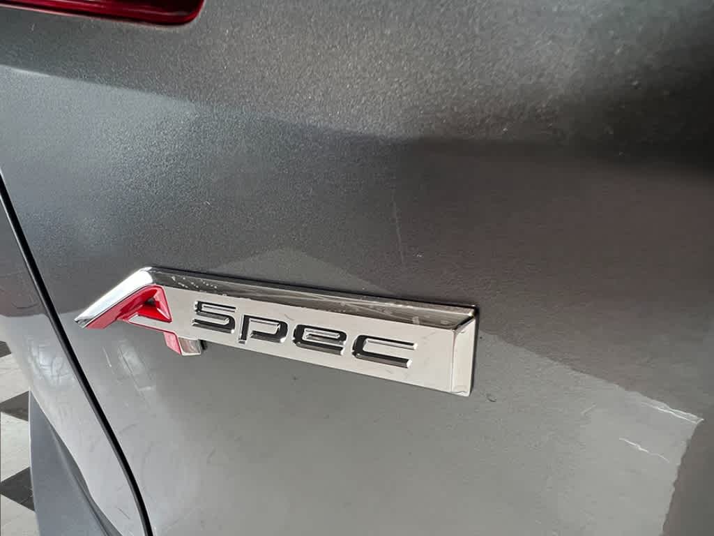 Thumbnail: 2026 Acura RDX - 10